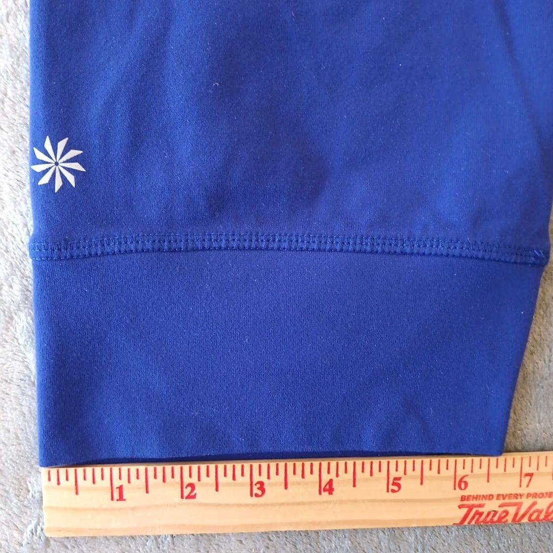 Athleta Athleta Pants Womens XL Purple Capri Pull On Mid Rise 34x19 Stretch Solid Straight Capri Size 40" / US 18 - 5 Thumbnail