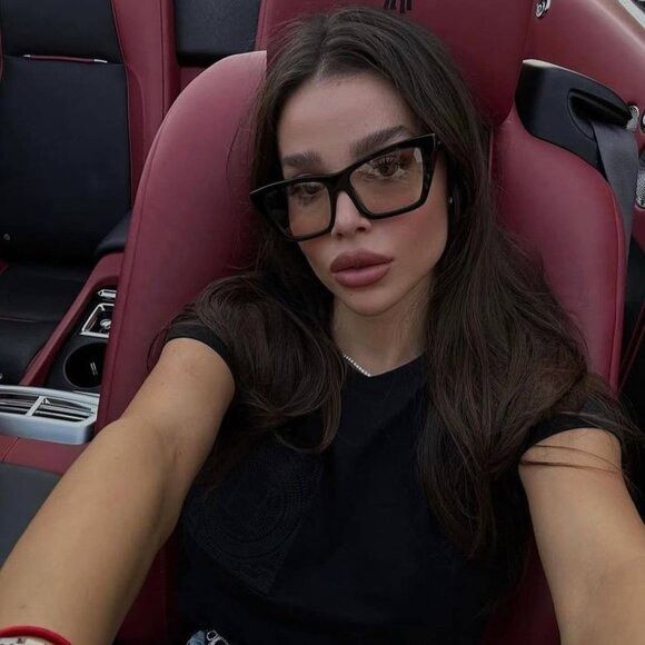 Saint Laurent Paris Saint Laurent SL276 MICA 025 Sunglasses Black Cat Eye Frame Size ONE SIZE - 5 Thumbnail