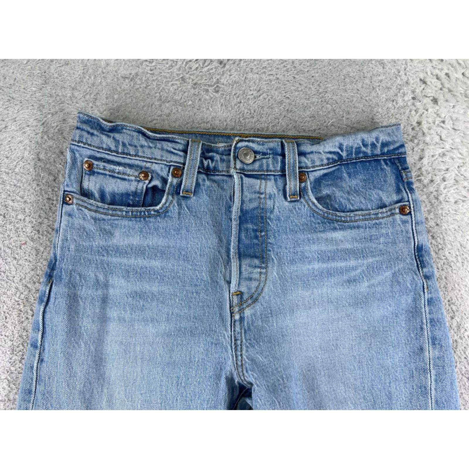 Levi's VINTAGE Levis Premium Jeans Women 26 Blue Denim Wedgie Fit Distressed Button Fly 5-Pocket Design Regular Inseam 24 in Mid Rise Size 26" / US 2 / IT 38 - 4 Thumbnail