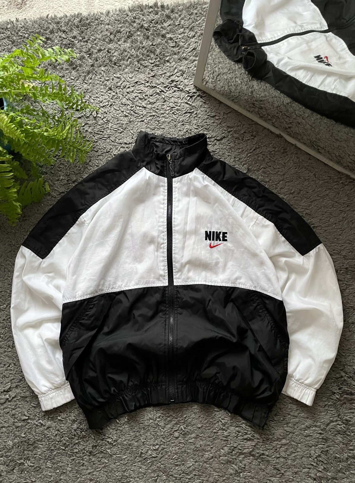 Nike × Vintage 90s Nike Vintage Light Jacket Streetwear Big Logo Swoosh Y2k Size US S / EU 44-46 / 1 - 3 Thumbnail