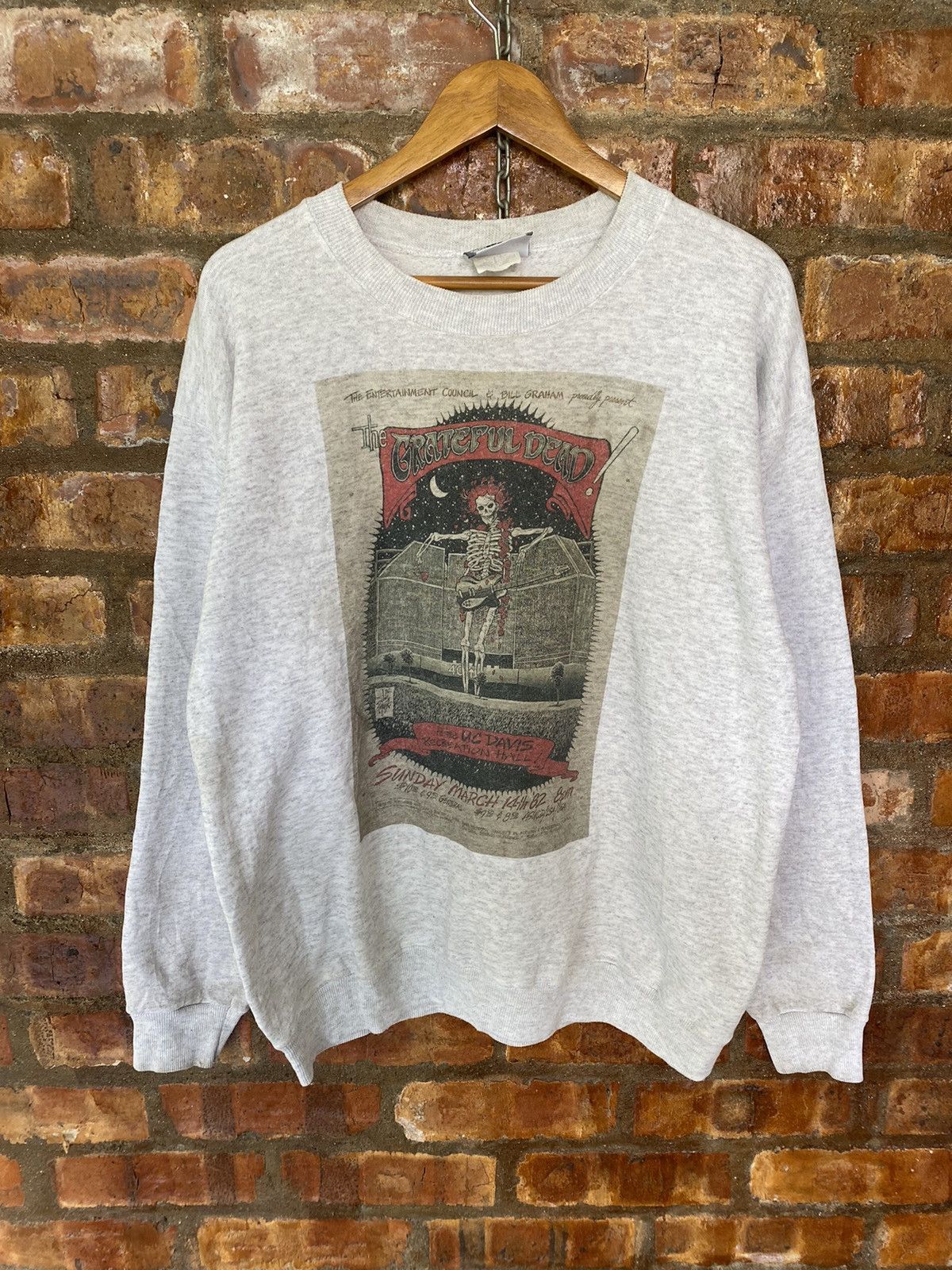 Band Tees 1982 Grateful Dead Live at Recreation Hall, UC Davis Size US L / EU 52-54 / 3 - 2 Thumbnail