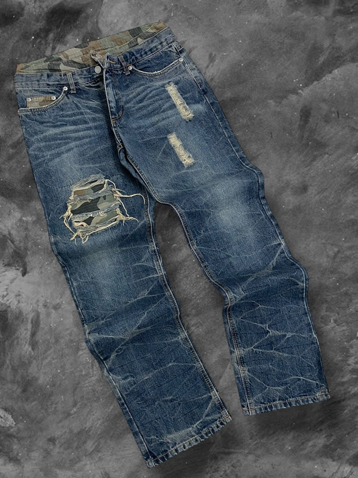 Japanese Brand Vintage 1990s Japan Co&Lu Double Waist War Distressed Denim Size US 30 / EU 46 - 2 Thumbnail