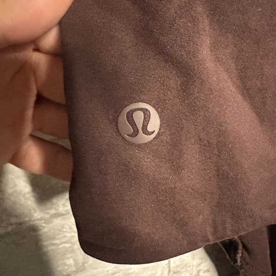 Lululemon Lululemon Nulu Square Neck Long Sleeve Bodysuit Thong Cut Size L / US 10 / IT 46 - 8 Thumbnail