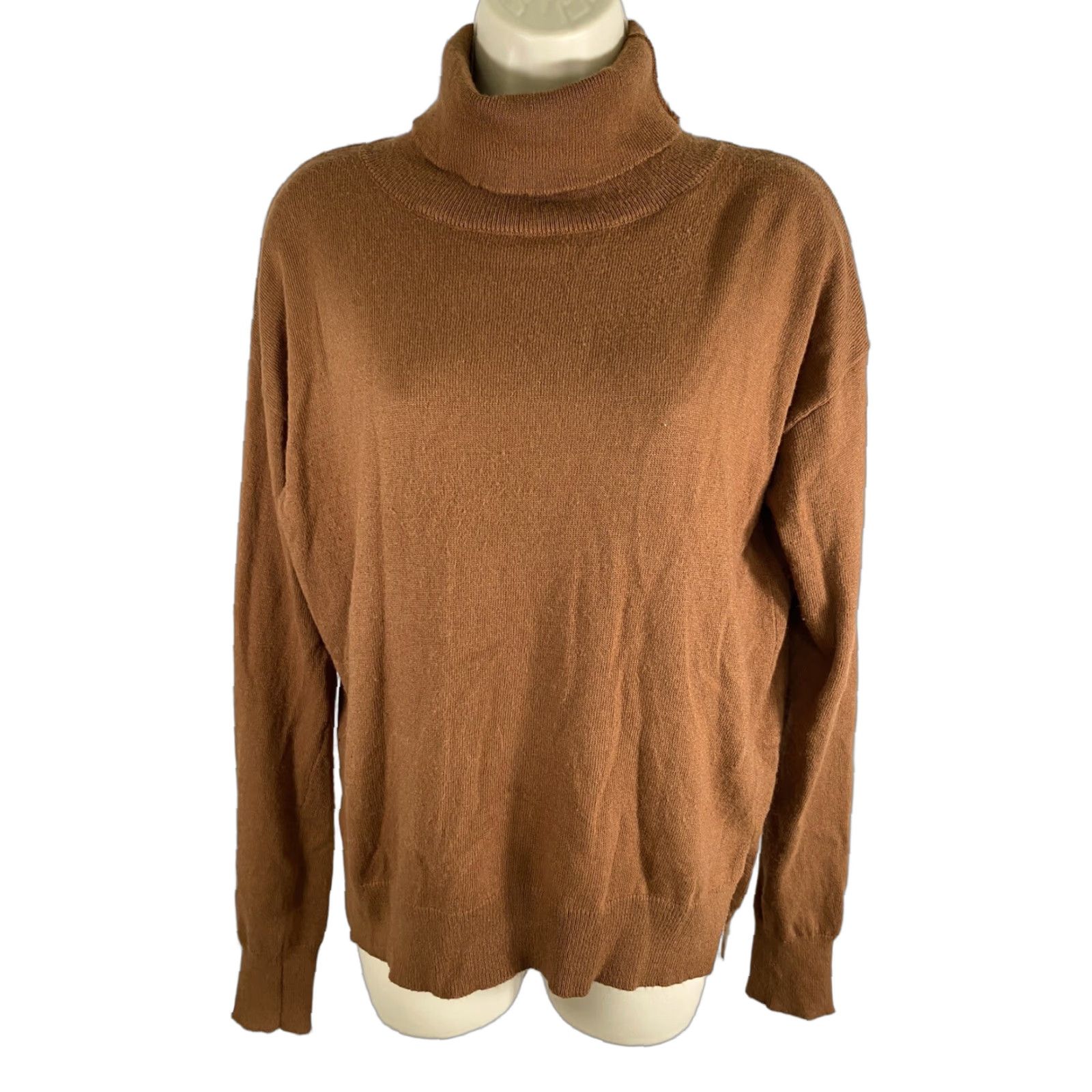 Vintage Etophe Studios Brown Long Sleeve Pullover Turtle Neck Cable Knit Sweater Women M Size M / US 6-8 / IT 42-44 - 1 Thumbnail