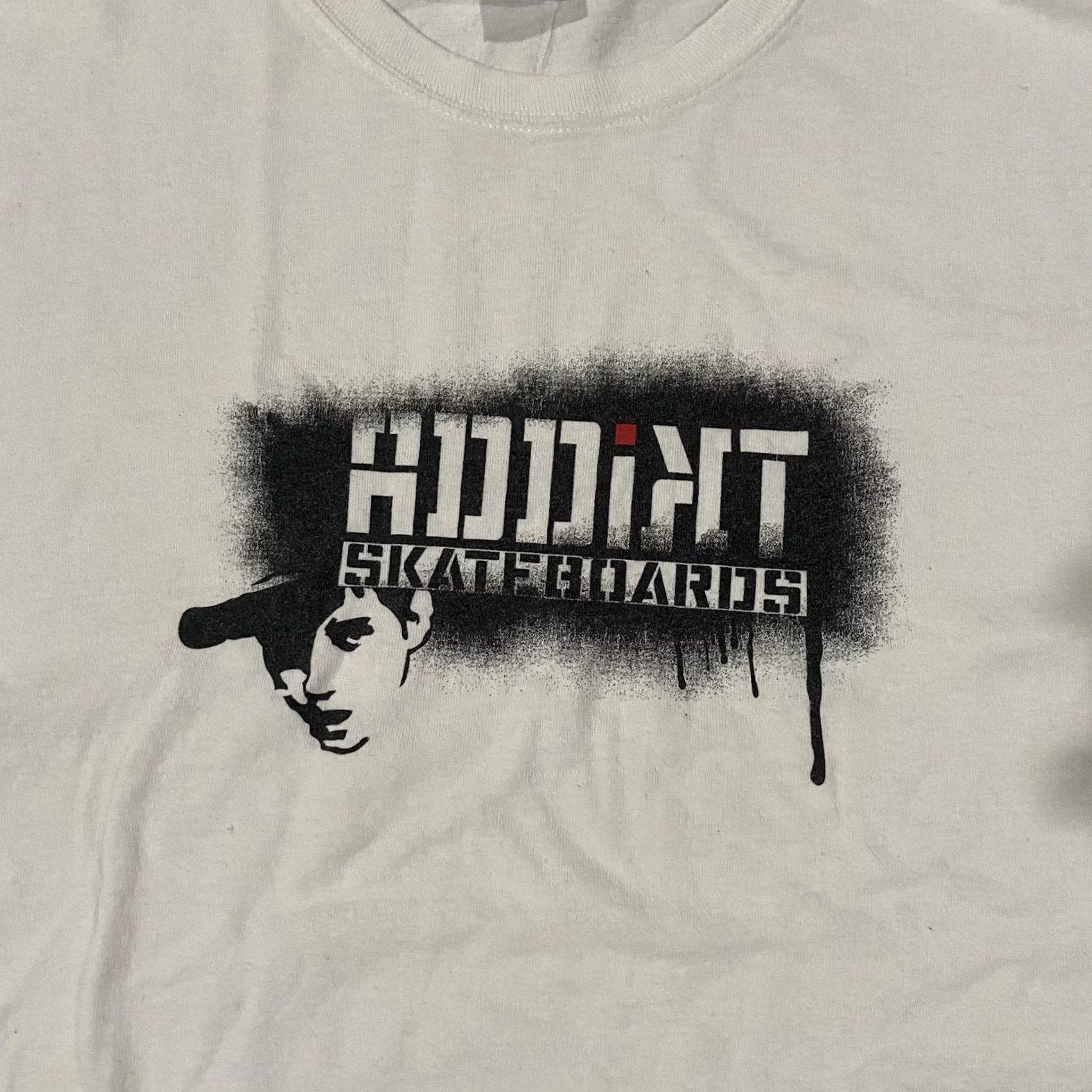 Vintage VINTAGE Addikt Surf Skate T-Shirt L White Cotton Graphic Print Short Sleeve Crew Neck Men Regular Size US L / EU 52-54 / 3 - 3 Thumbnail
