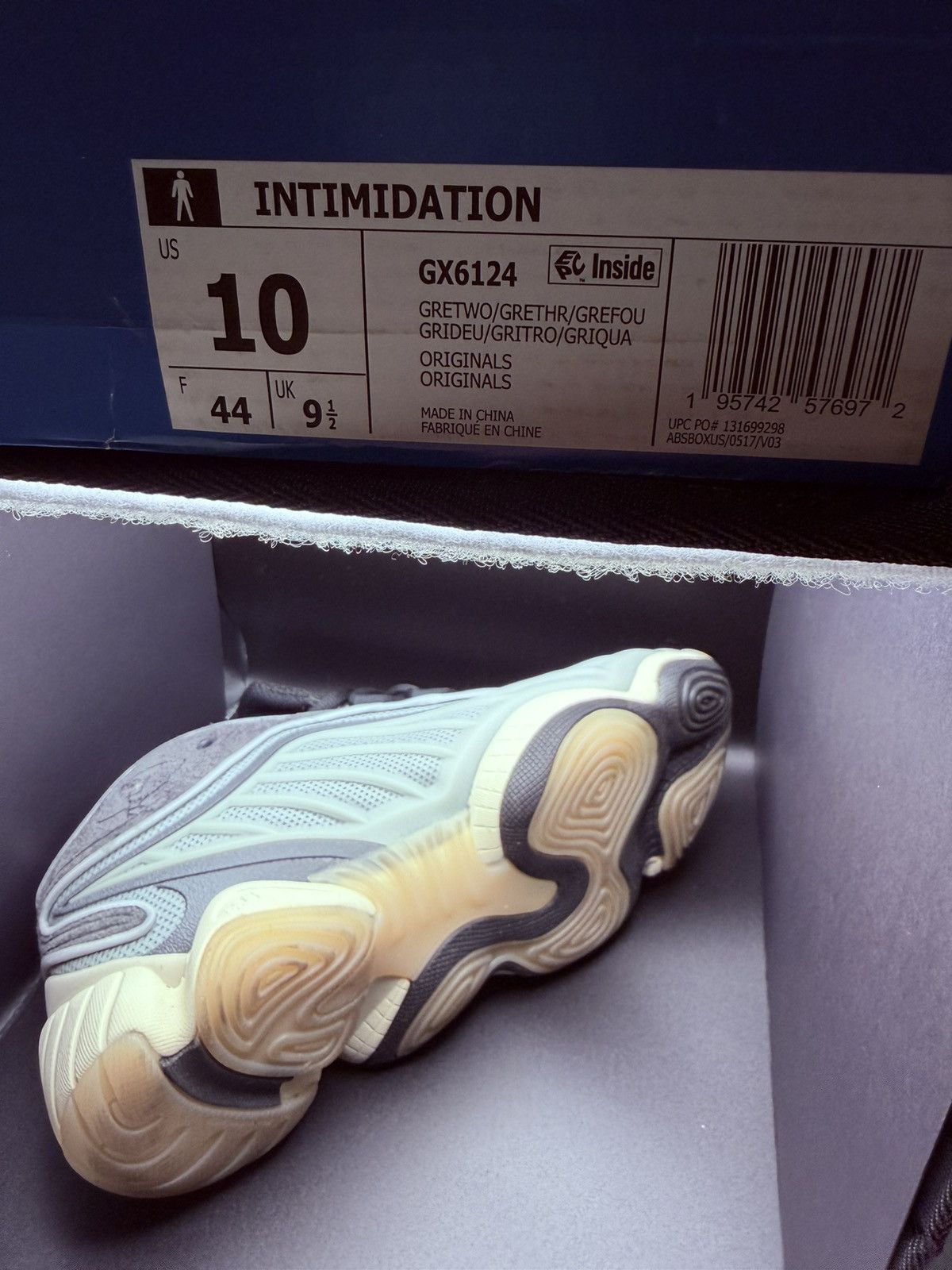 Adidas Adidas x Packer “Intimidation” Size US 10 / EU 43 - 16 Thumbnail