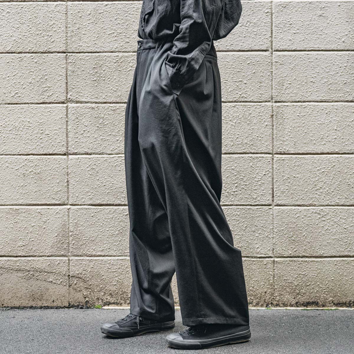 Yohji Yamamoto Yohji Yamamoto Pour Homme - 12 tuck pants Size US 32 / EU 48 - 11 Thumbnail