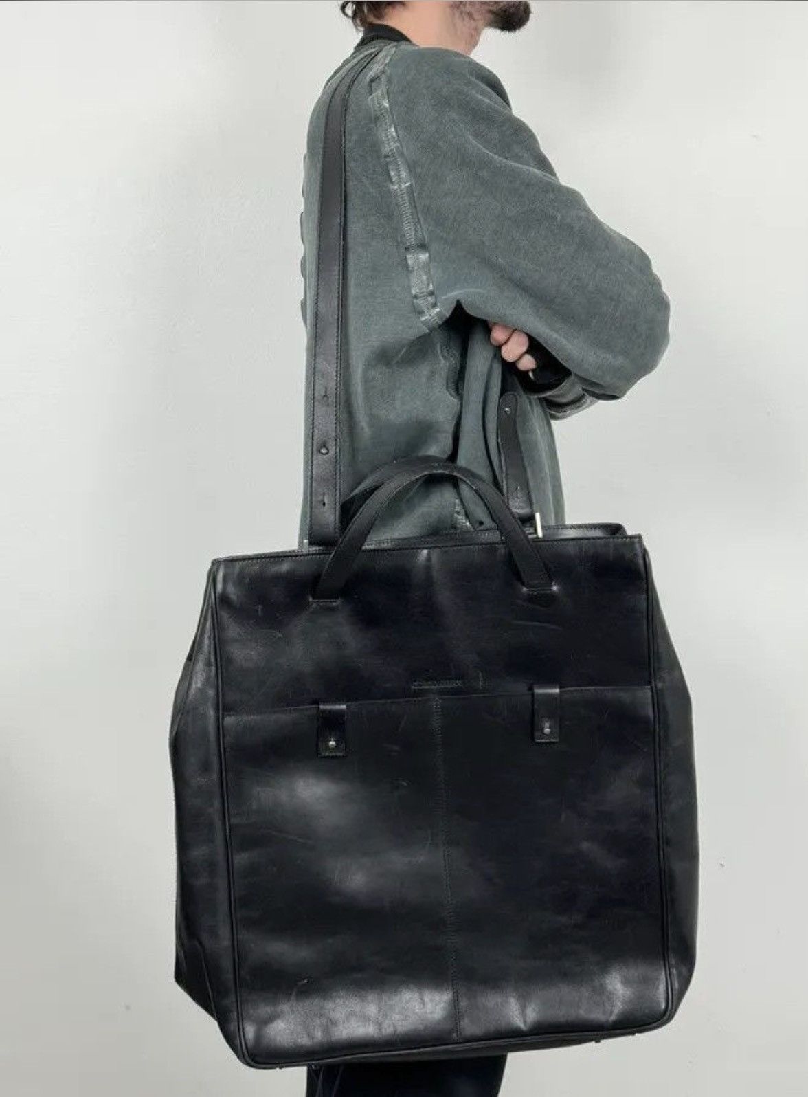 Giorgio Armani Black Leather Shoulder Bag - oversized Size ONE SIZE - 2 Thumbnail