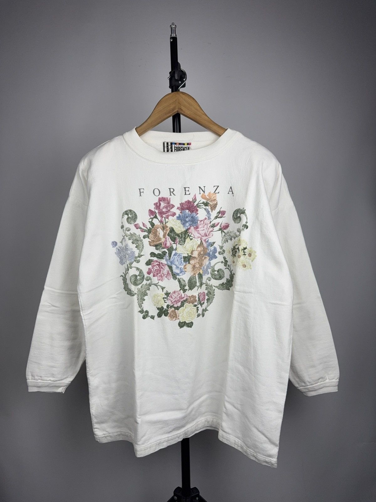 Vintage Retro 90s Vintage Forenza Floral Crewneck Made in USA Size M / US 6-8 / IT 42-44 - 1 Thumbnail