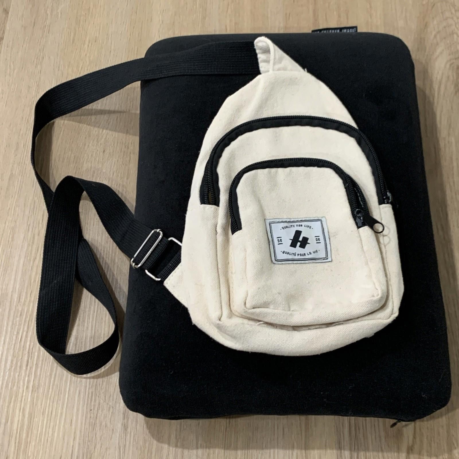 The Unbranded Brand Quality For Life Sling Crossbody Bag Beige Canvas Black Size ONE SIZE - 1 Thumbnail