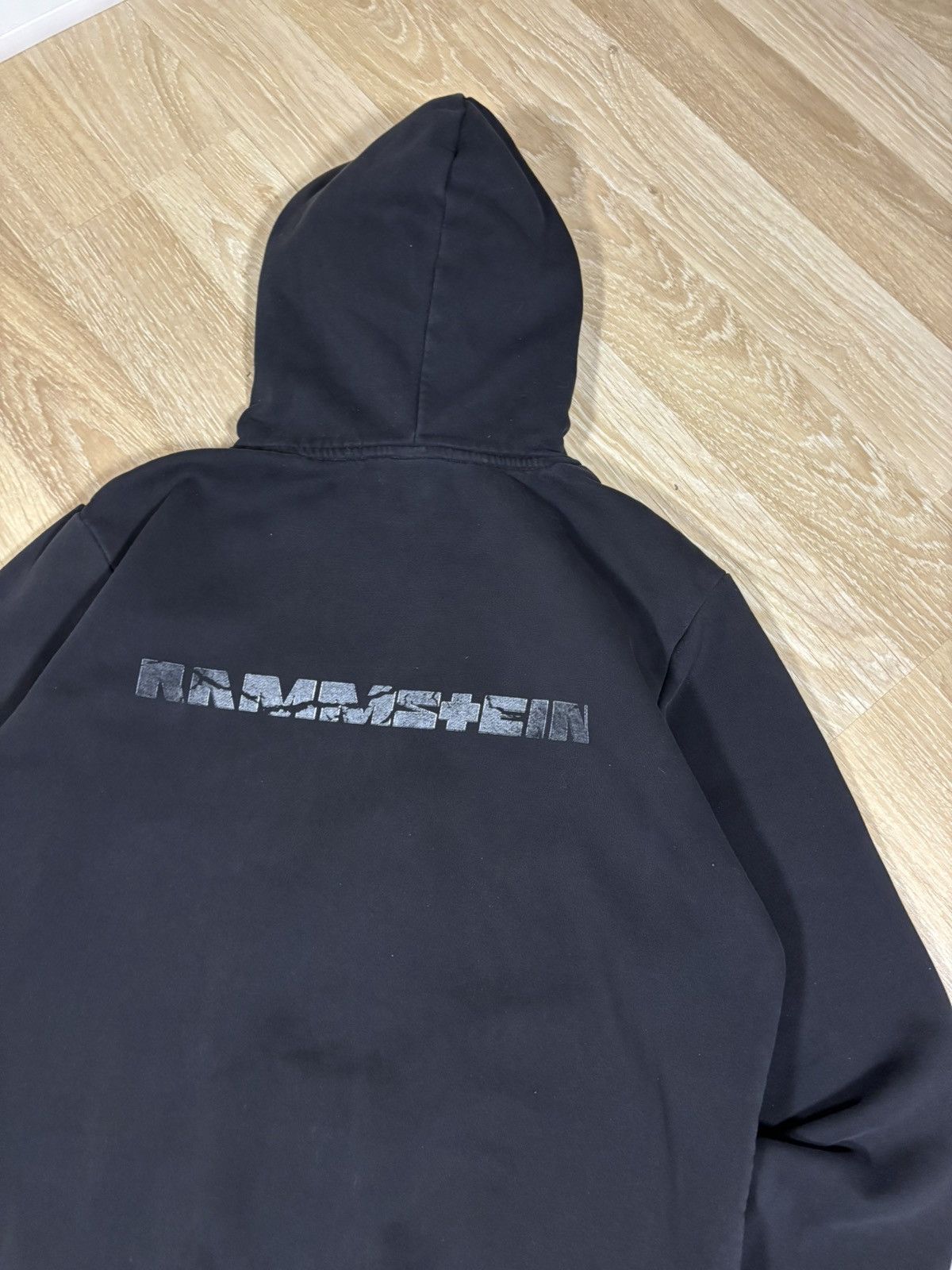 Vintage VINTAGE RAMMSTEIN MERCH HOODIE Size US L / EU 52-54 / 3 - 9 Thumbnail