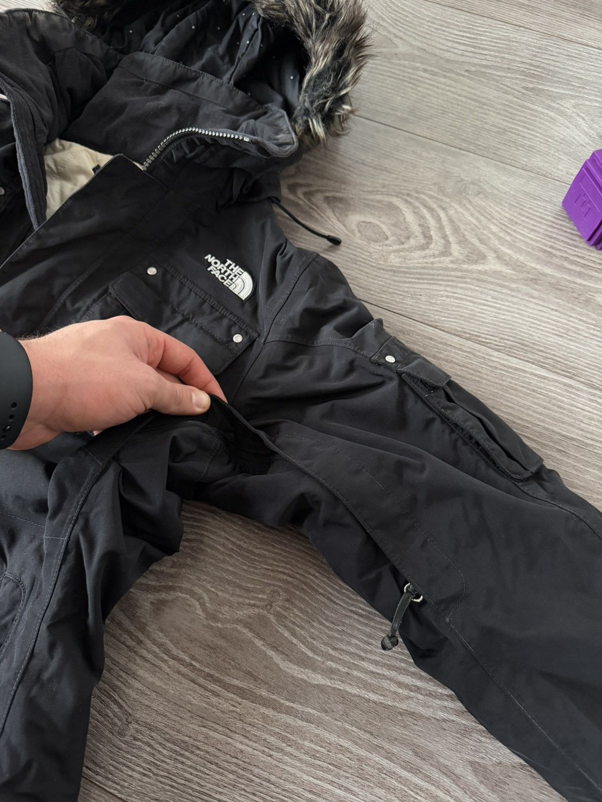 The North Face The North Face Embroidered Logo Vintage Fure Outdoor Jacket Size M / US 6-8 / IT 42-44 - 9 Thumbnail