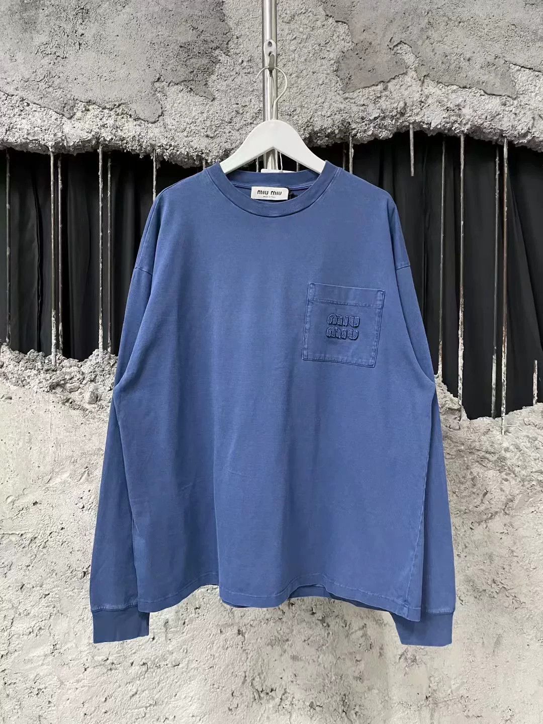 Miu Miu Miumiu Blue Long Sleeve Logo Top Size S / US 4 / IT 40 - 1 Thumbnail