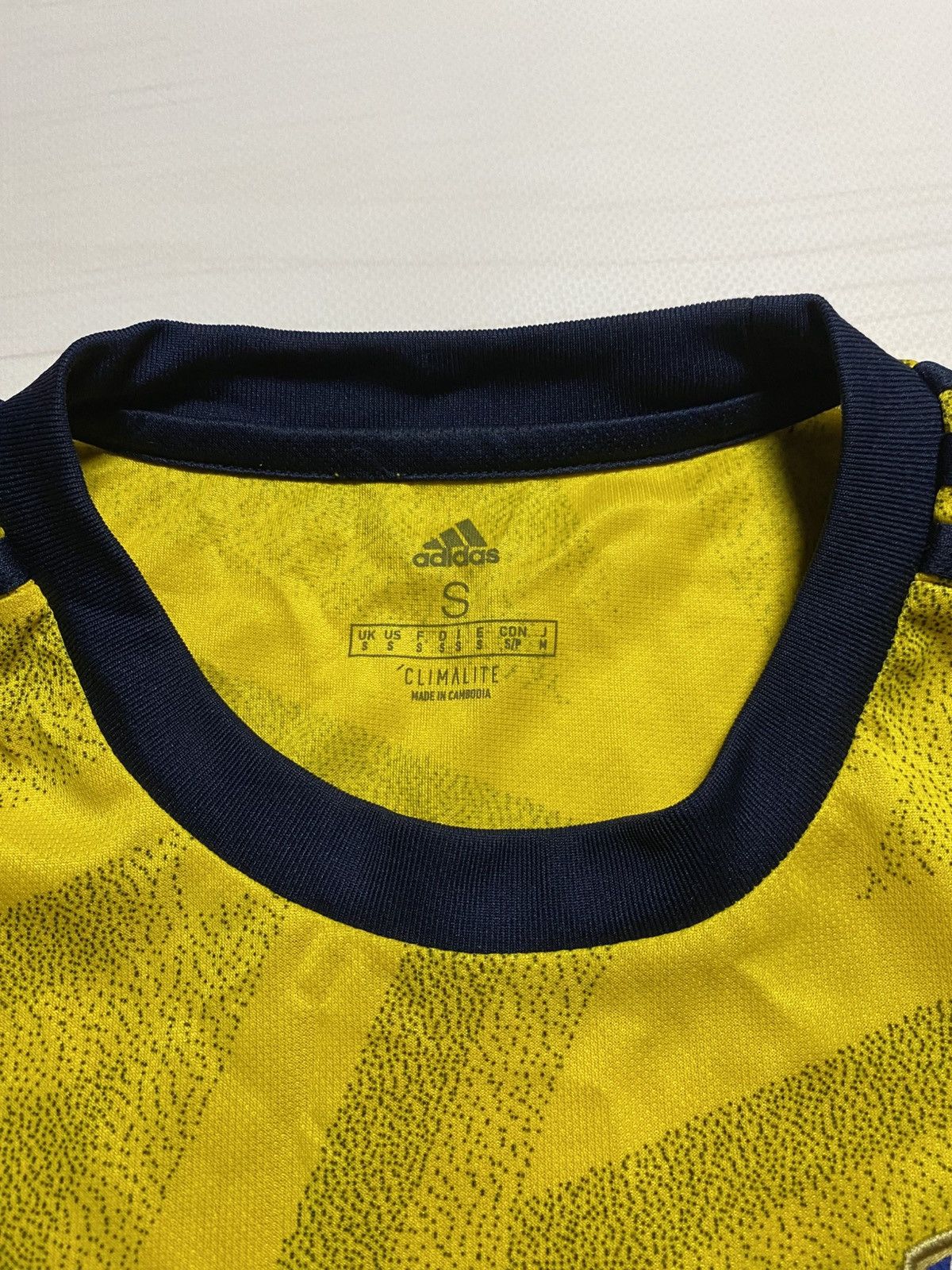 Adidas Adidas Arsenal 2019/20 away soccer football worn jersey Size US S / EU 44-46 / 1 - 10 Thumbnail