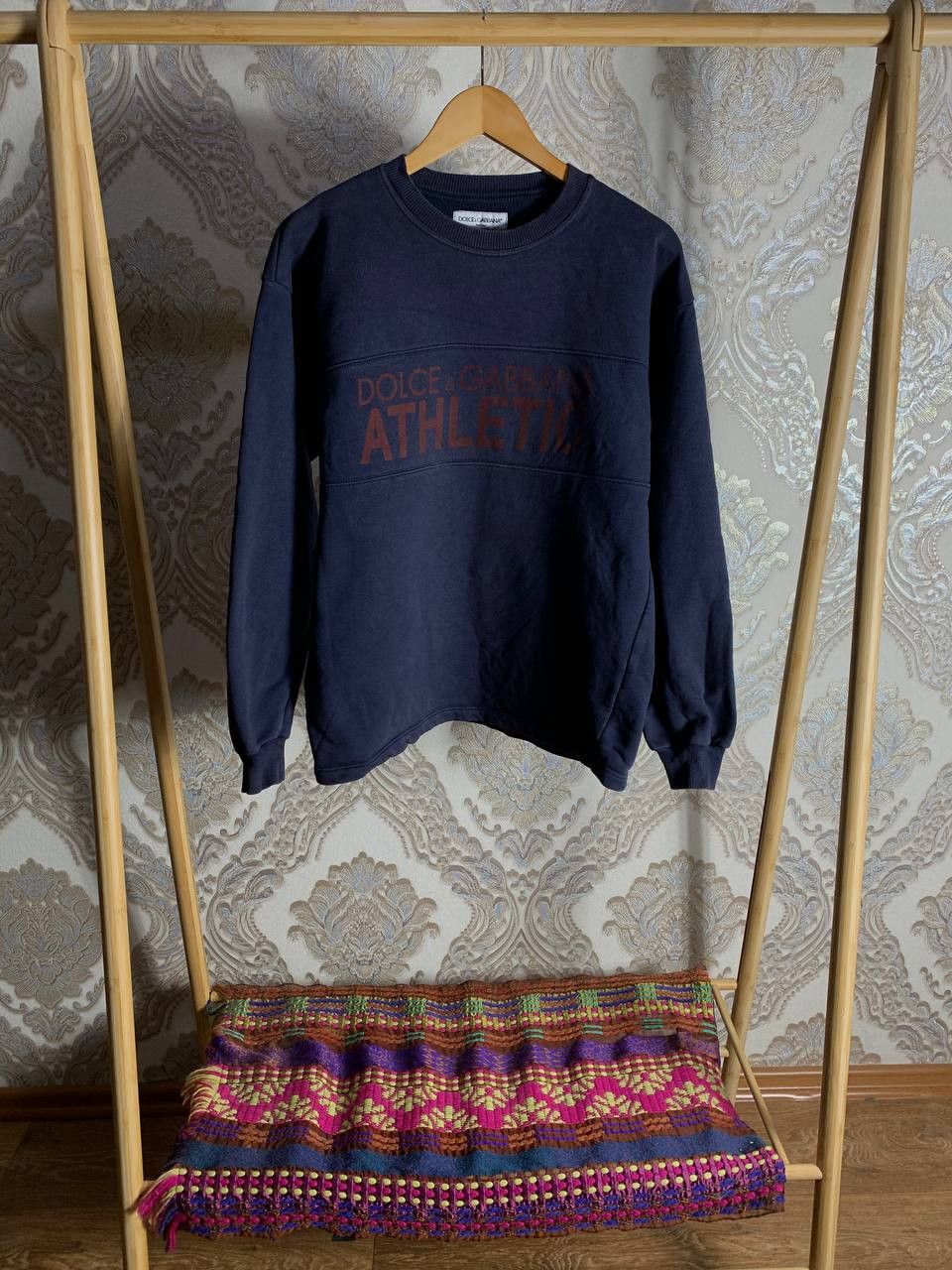 Dolce & Gabbana Vintage Dolce & Gabbana Athletic Sweatshirt Italian Designer Size US L / EU 52-54 / 3 - 1 Thumbnail