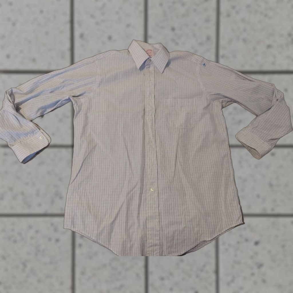 Brooks Brothers VINTAGE Brooks Brothers Dress Shirt 15 33 White Cotton Mens Shirt Button 15 White Cotton Mens Dress Shirt Size 40R - 1 Thumbnail