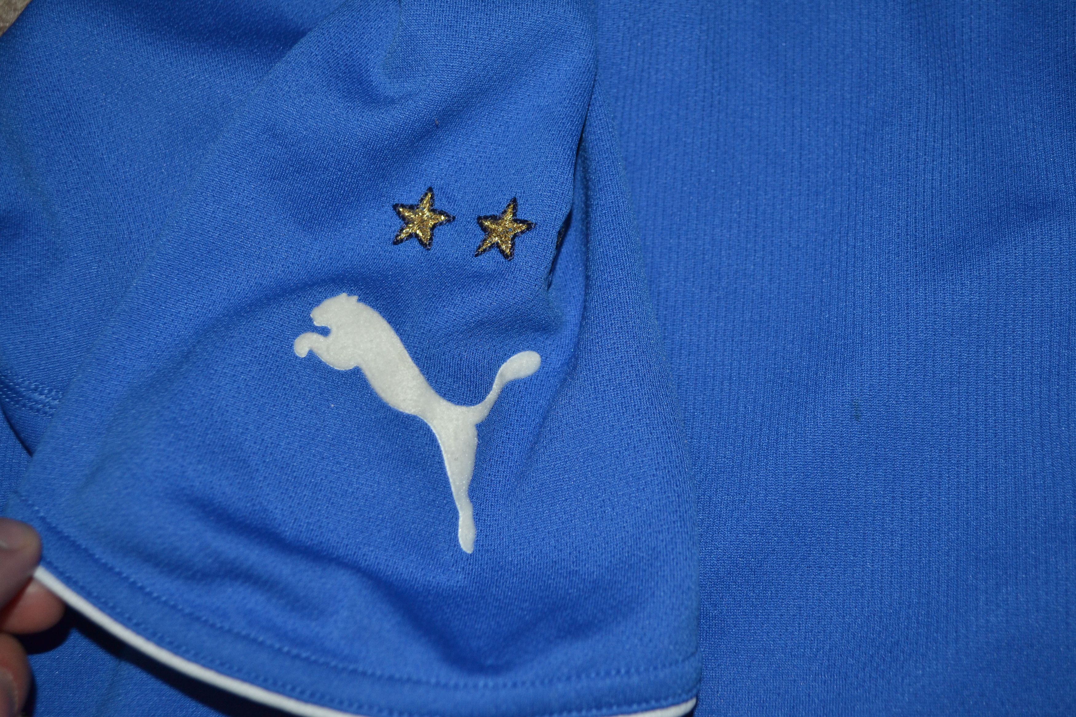 Puma Vintage Italy 2003 2004 Italia Football Shirt Soccer Jersey Size US M / EU 48-50 / 2 - 5 Thumbnail