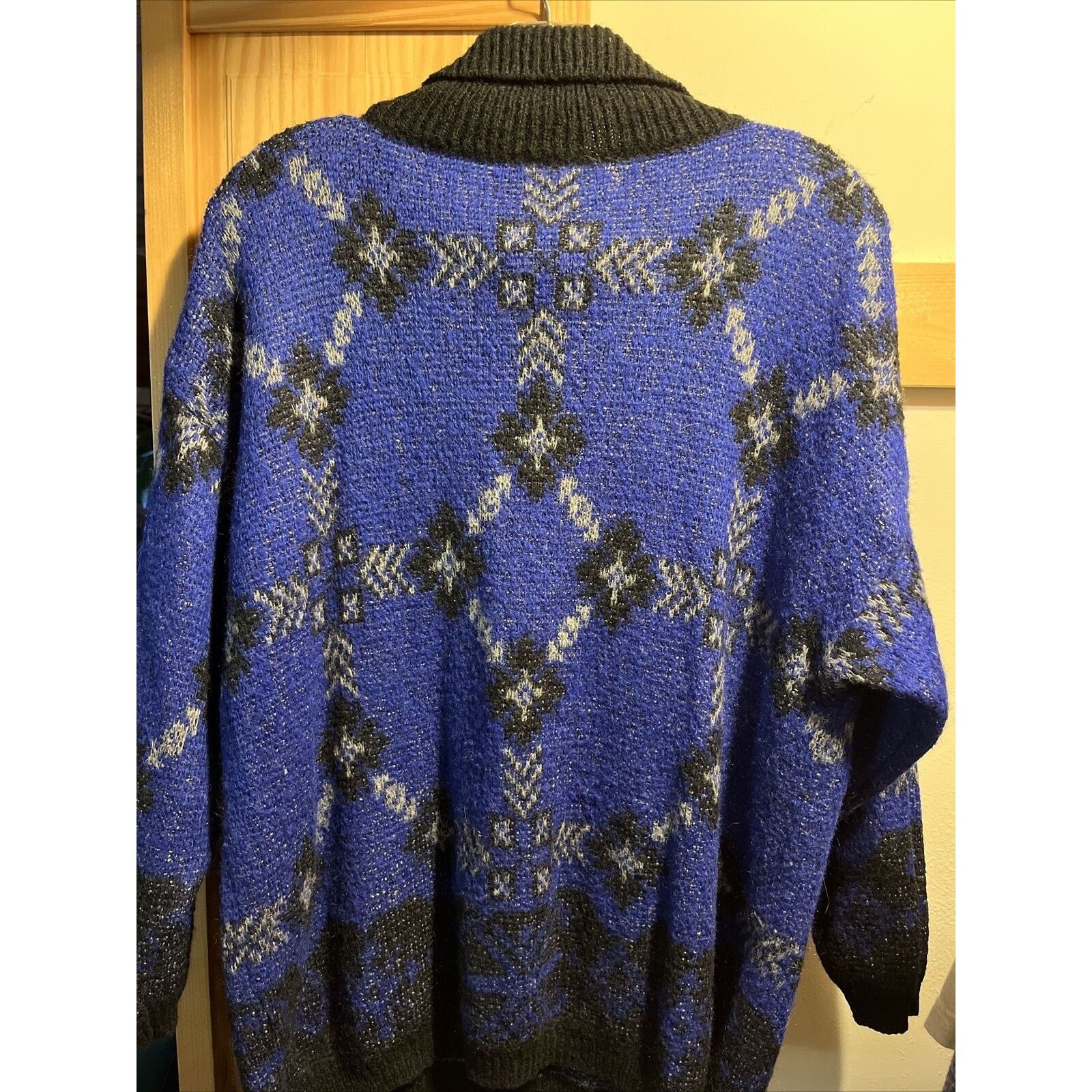 United Colors Of Benetton Benetton VTG L 46 Blue Argyle Acrylic Mohair Nylon Sweater Size L / US 10 / IT 46 - 11 Thumbnail