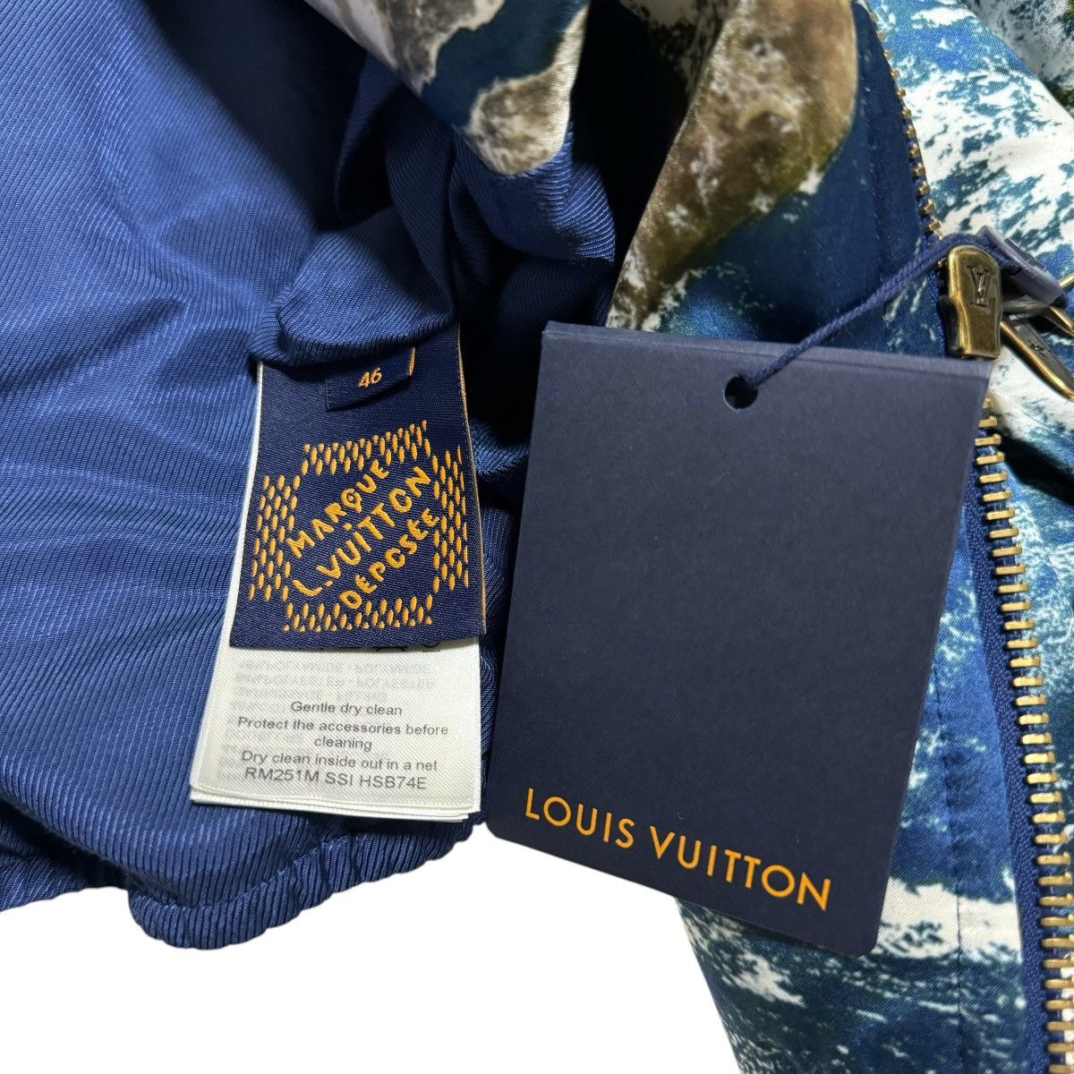 Louis Vuitton LOUIS VUITTON × Pharrell 25SS Earth Map Silk Bomber Jacket Size US S / EU 44-46 / 1 - 10 Thumbnail
