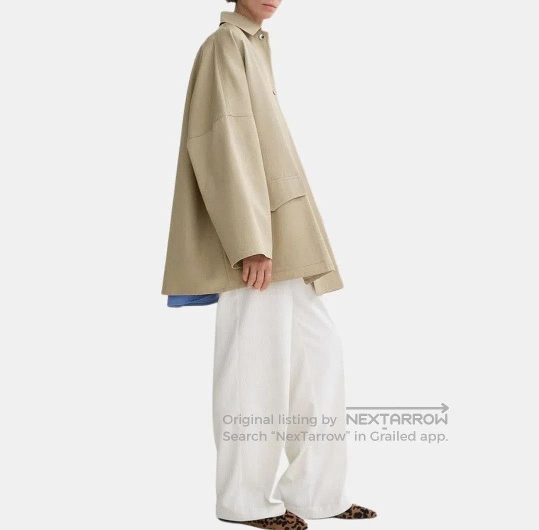 Toteme Toteme Women's Oversized Minimalist Trench Coat. Size M / US 6-8 / IT 42-44 - 7 Thumbnail