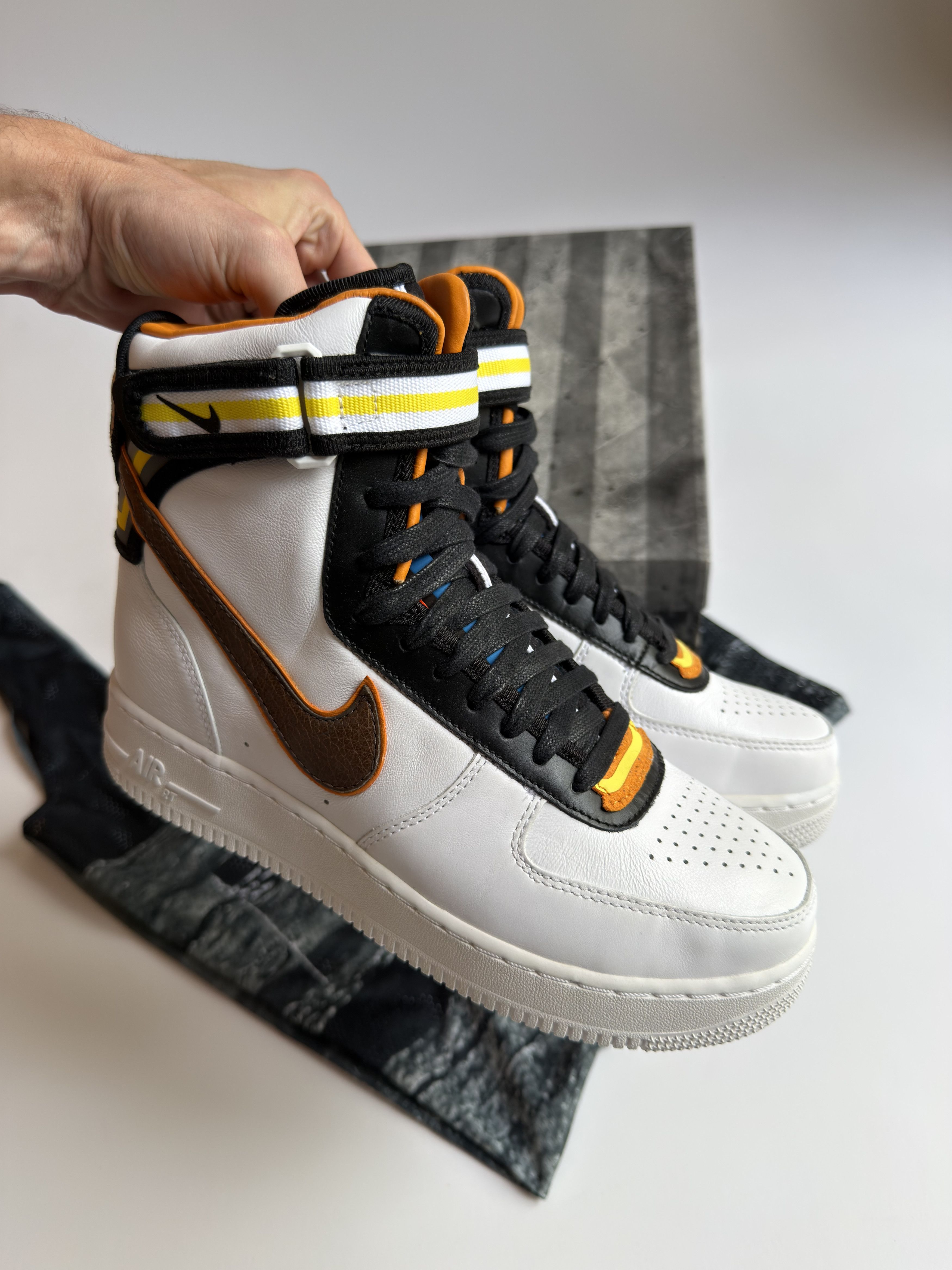Nike × Riccardo Tisci Nike Air Force 1 x Riccardo Tisci Hi White Size US 7.5 / EU 40-41 - 3 Thumbnail