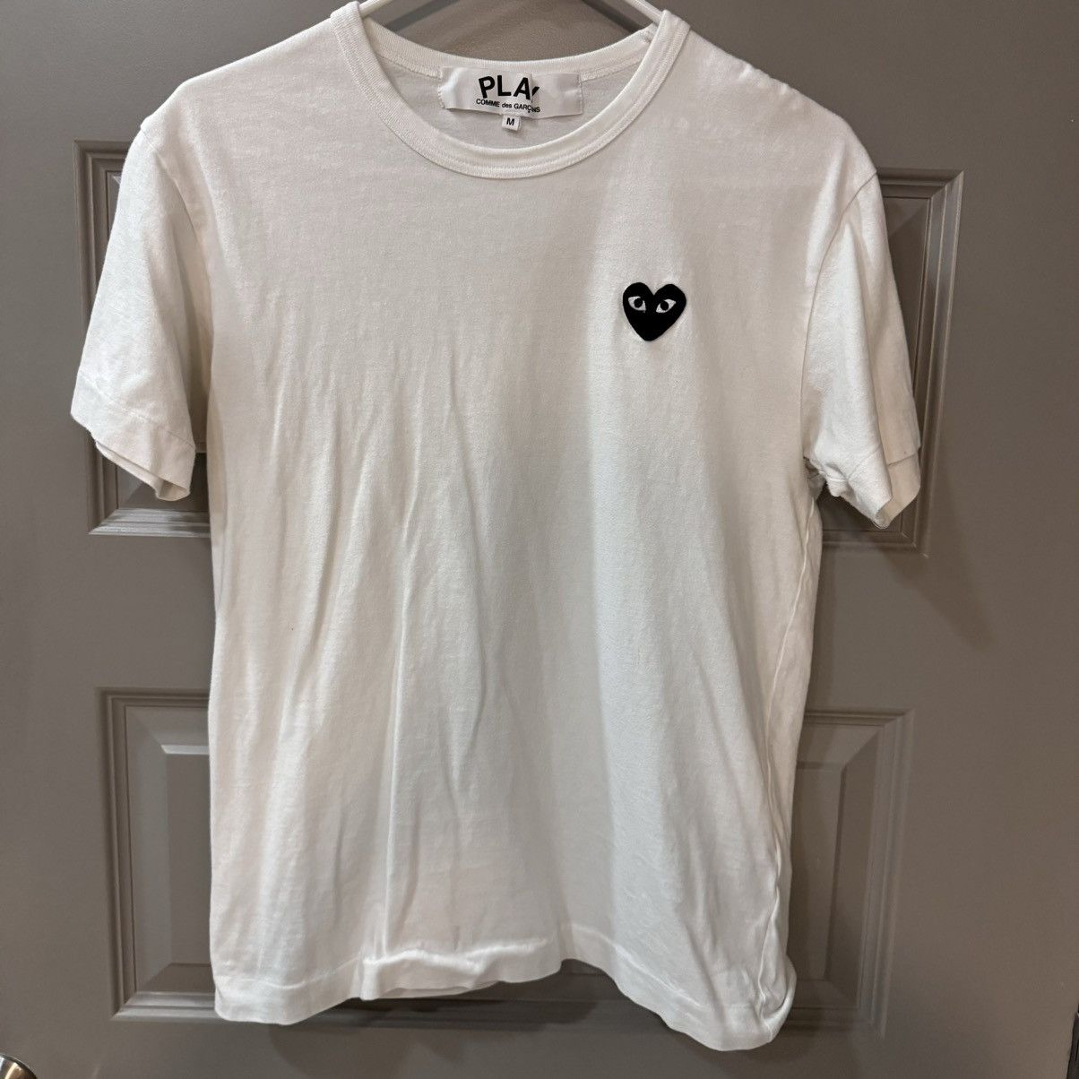 Comme des Garcons CDG Heart Logo Tee Size US M / EU 48-50 / 2 - 1 Thumbnail