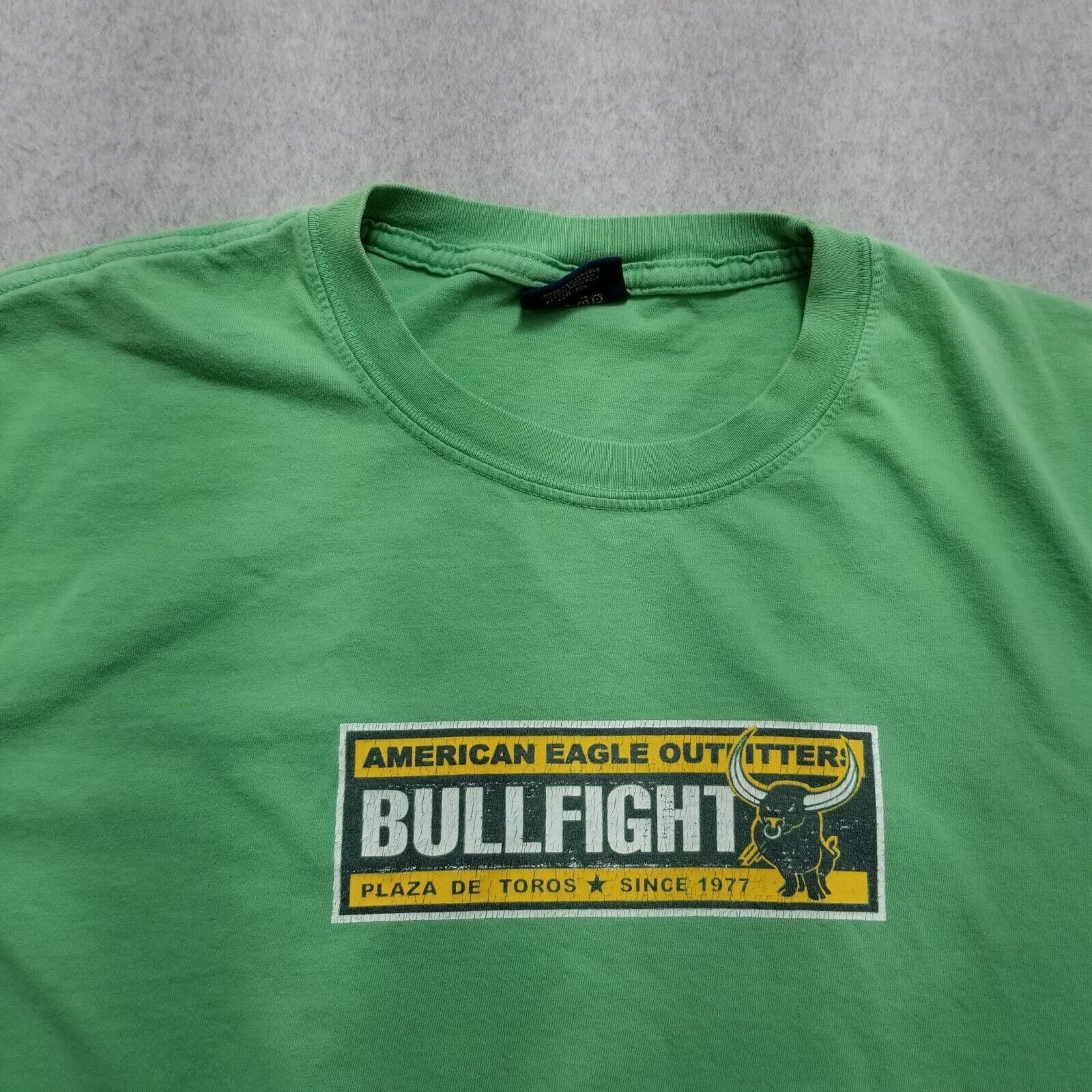 American Eagle Outfitters American Eagle Shirt Mens Medium Short Sleeve Bullfight Size US M / EU 48-50 / 2 - 4 Thumbnail