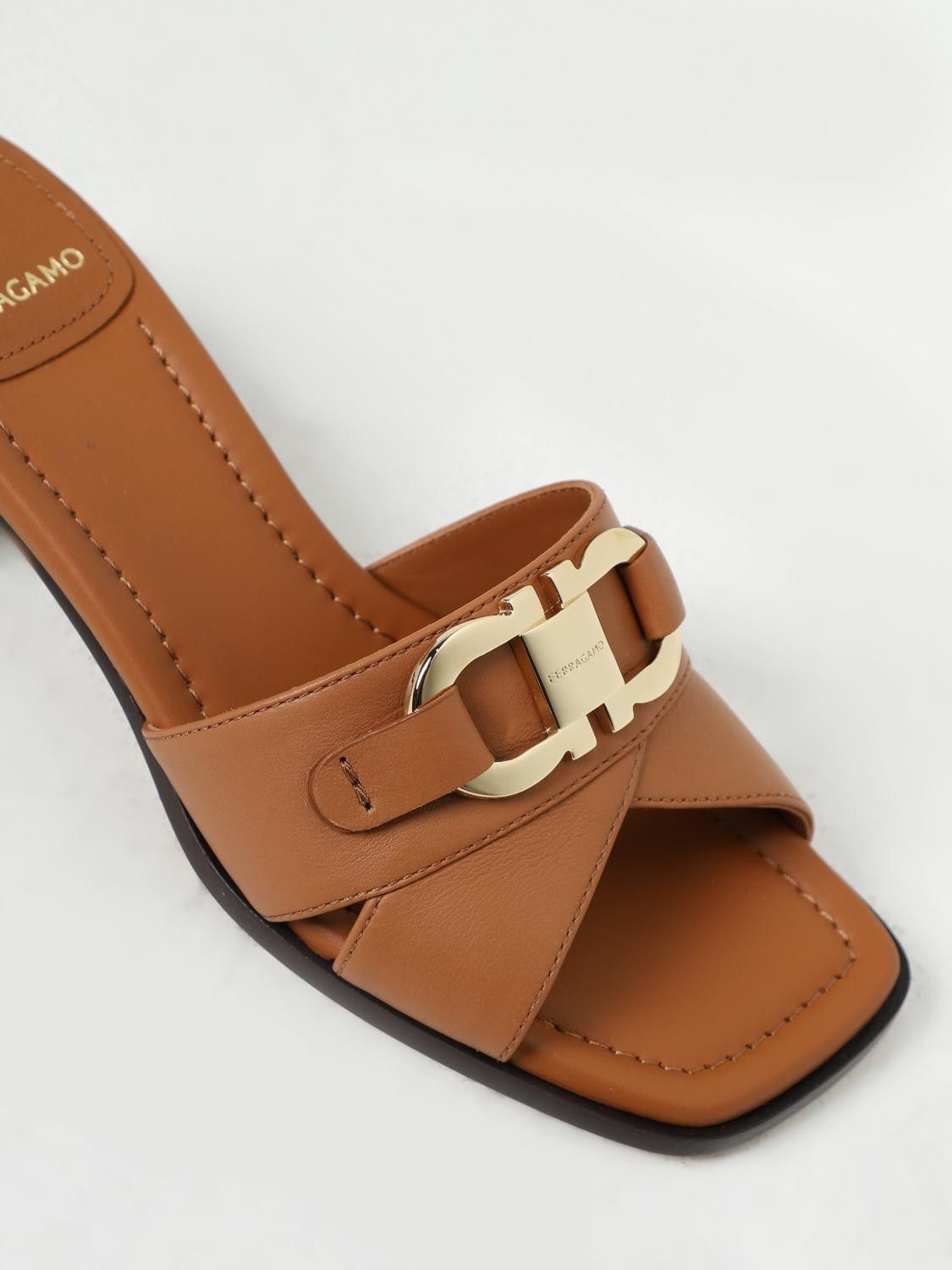 Salvatore Ferragamo o1y0426 Block Heel Mules in Brown Size US 5 / IT 35 - 3 Thumbnail