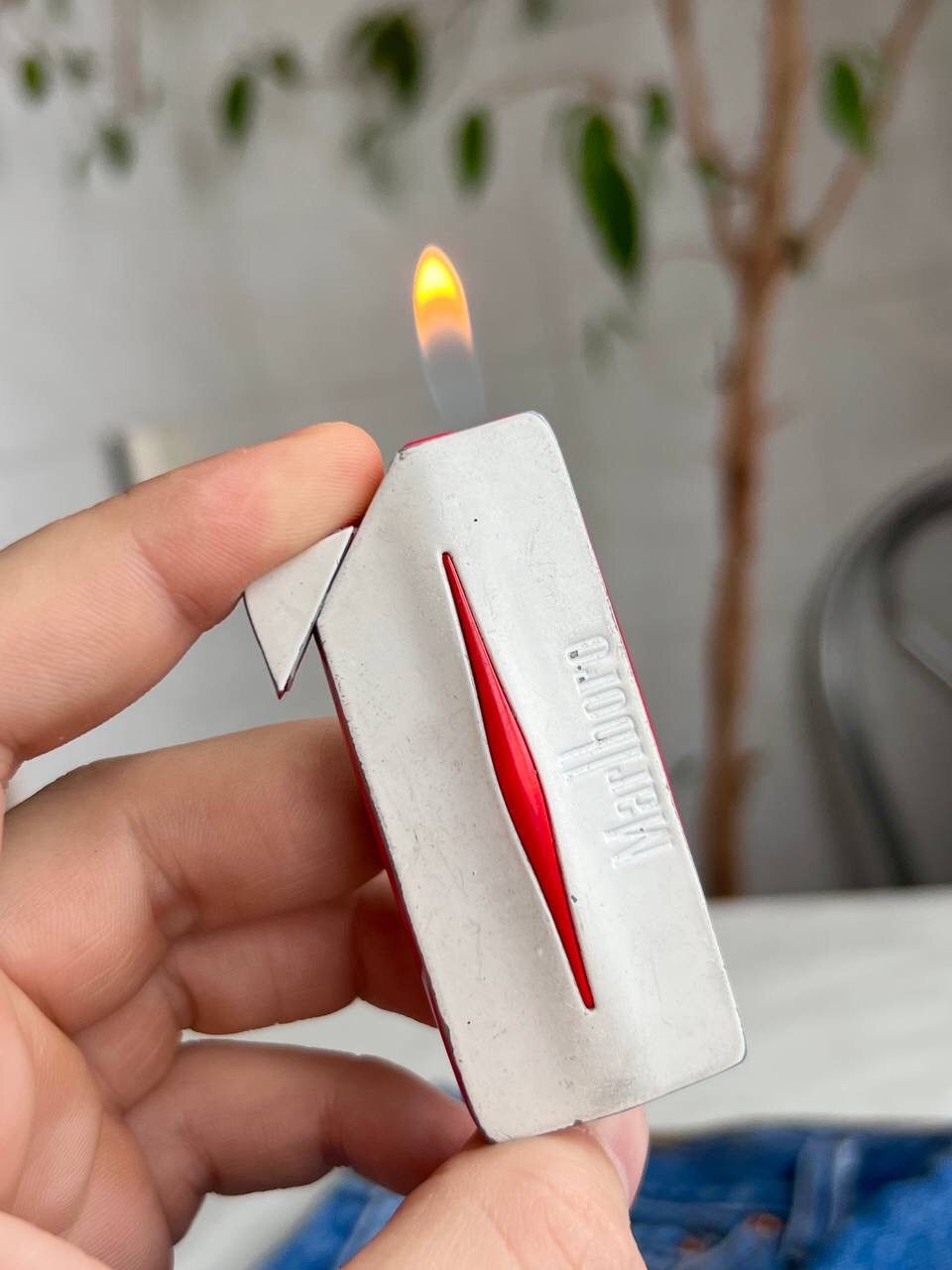 Marlboro × Vintage Y2K ELEGANCE MARLBORO GEOMETRIC METAL PUNK ROCK LIGHTER Size ONE SIZE - 1 Thumbnail
