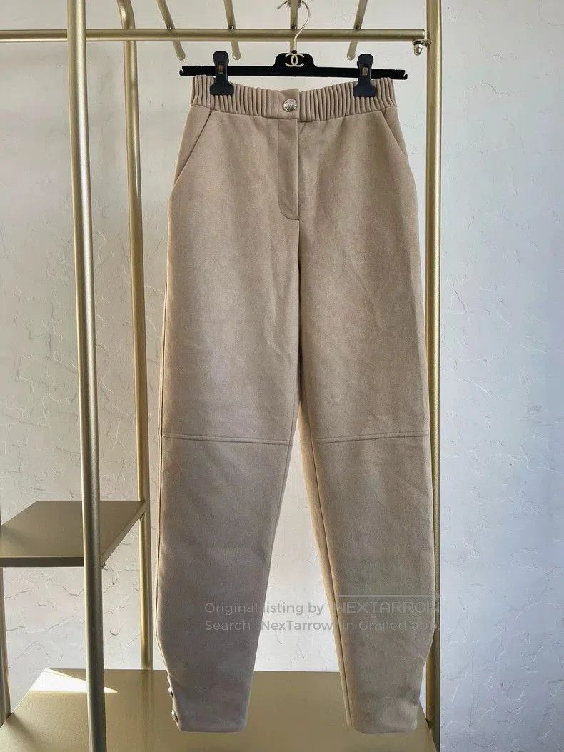 Chanel Chanel 2024 Coco Neige Suede Pants. Size US 34 / EU 50 - 1 Thumbnail