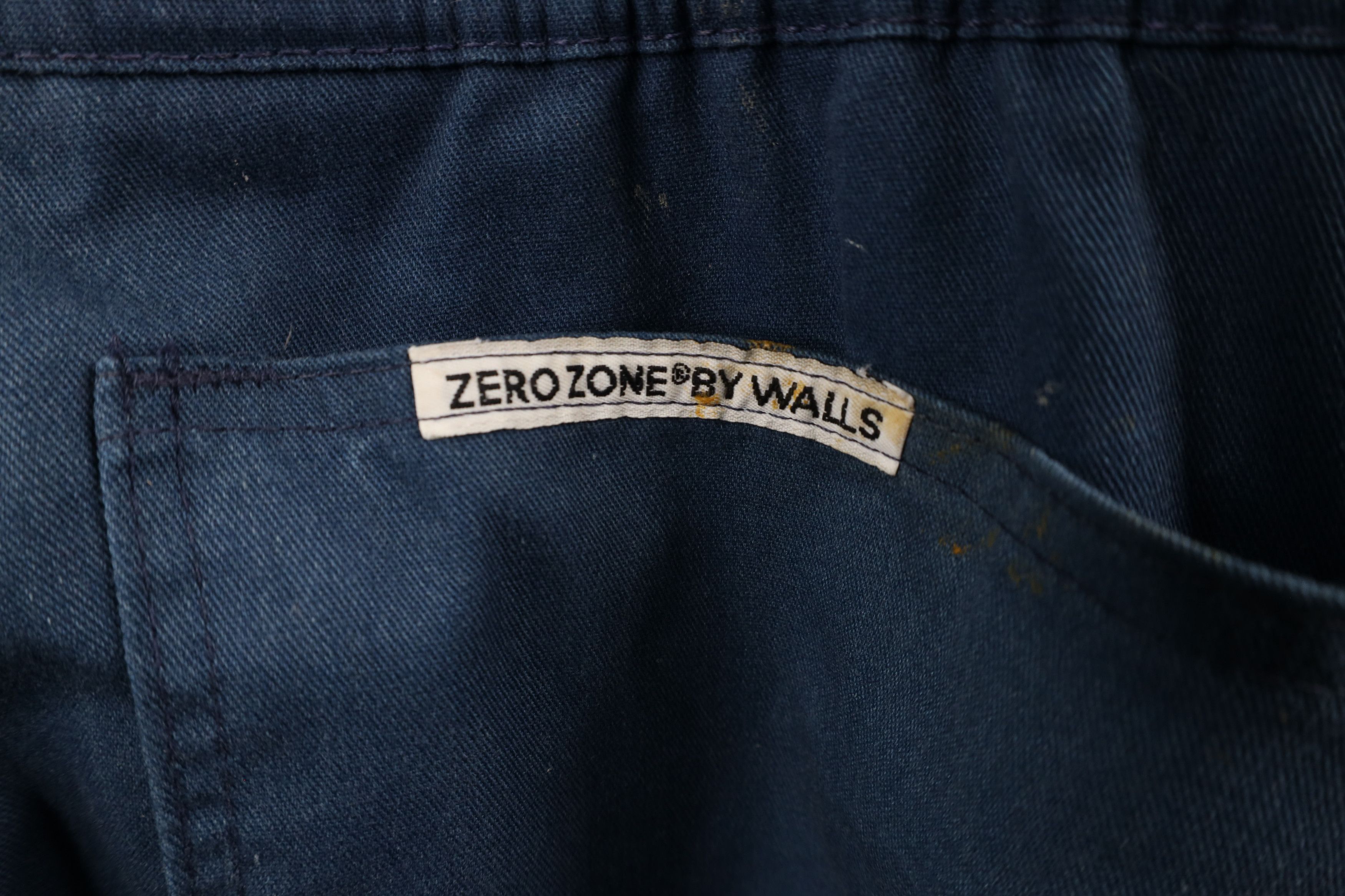 Vintage × Walls Vintage 90s Walls Thrashed Insulated Quilted Coveralls Size US XL / EU 56 / 4 - 16 Thumbnail