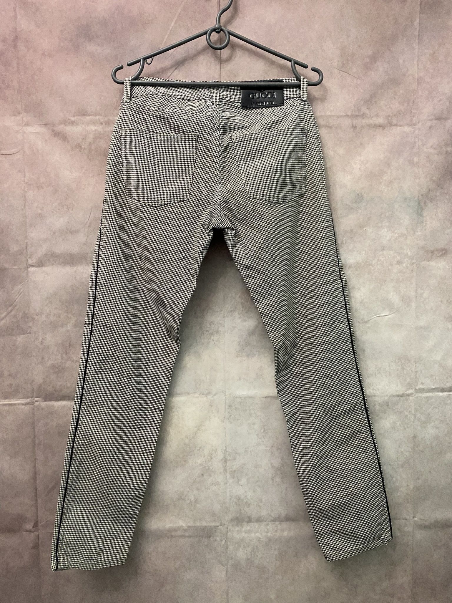 Designer × Gucci Gucci Pants Luxury Size 26" / US 2 / IT 38 - 2 Thumbnail