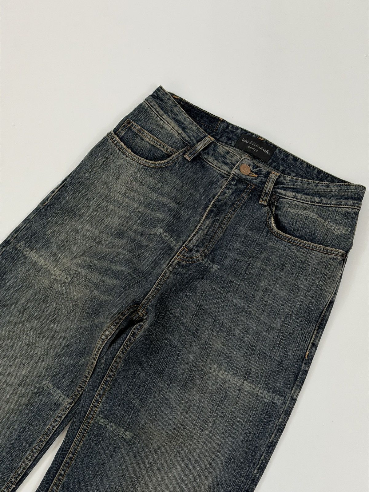 Balenciaga Balenciaga Medium Fit All Over Logo Dark Blue Denim Pants Size US 28 / EU 44 - 3 Thumbnail