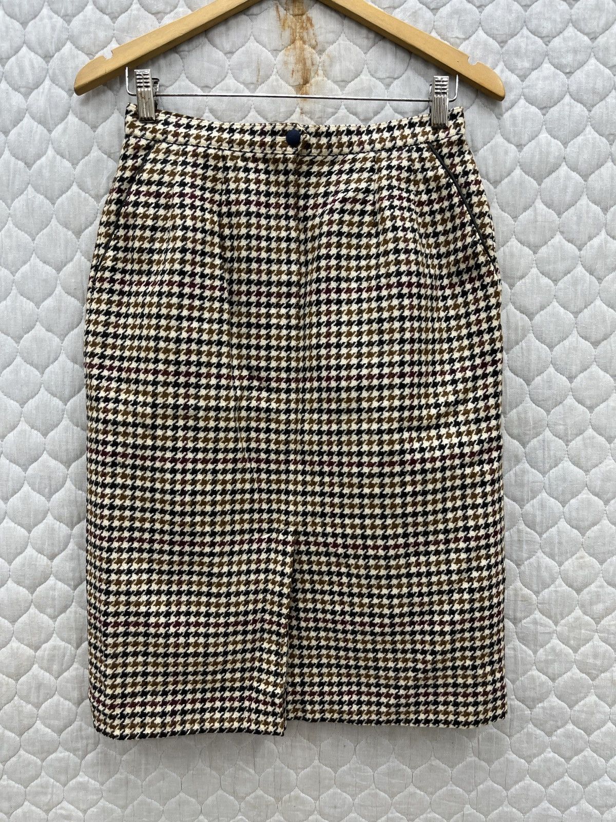 Burberry × Vintage 🔥🔥🔥STEALS VTG BURBERRYS WOOL SKIRTS Size 27" / US 4 / IT 40 - 1 Thumbnail