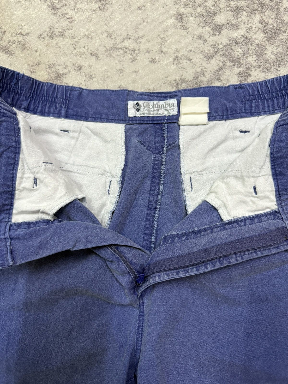Columbia Vintage Columbia Outdoor Cargo Short Pants Faded Colour Size US 29 - 6 Thumbnail