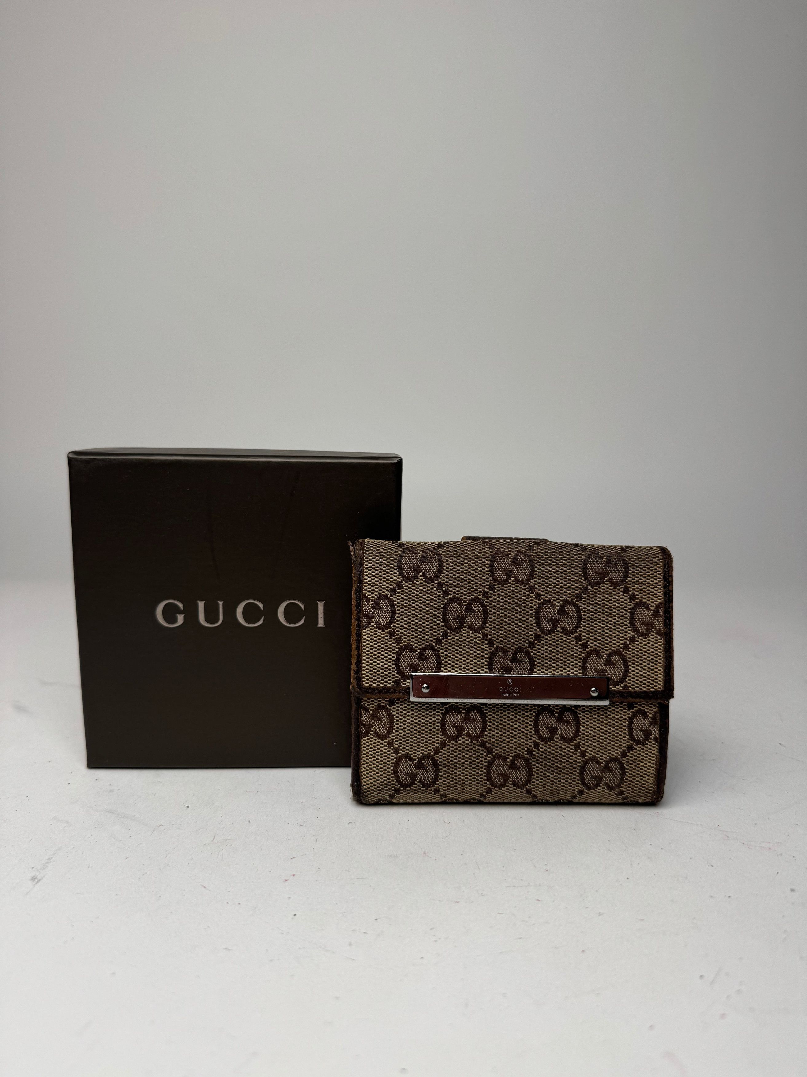 Gucci Vintage Monogram Leather Wallet Beige Brown Size ONE SIZE - 1 Thumbnail