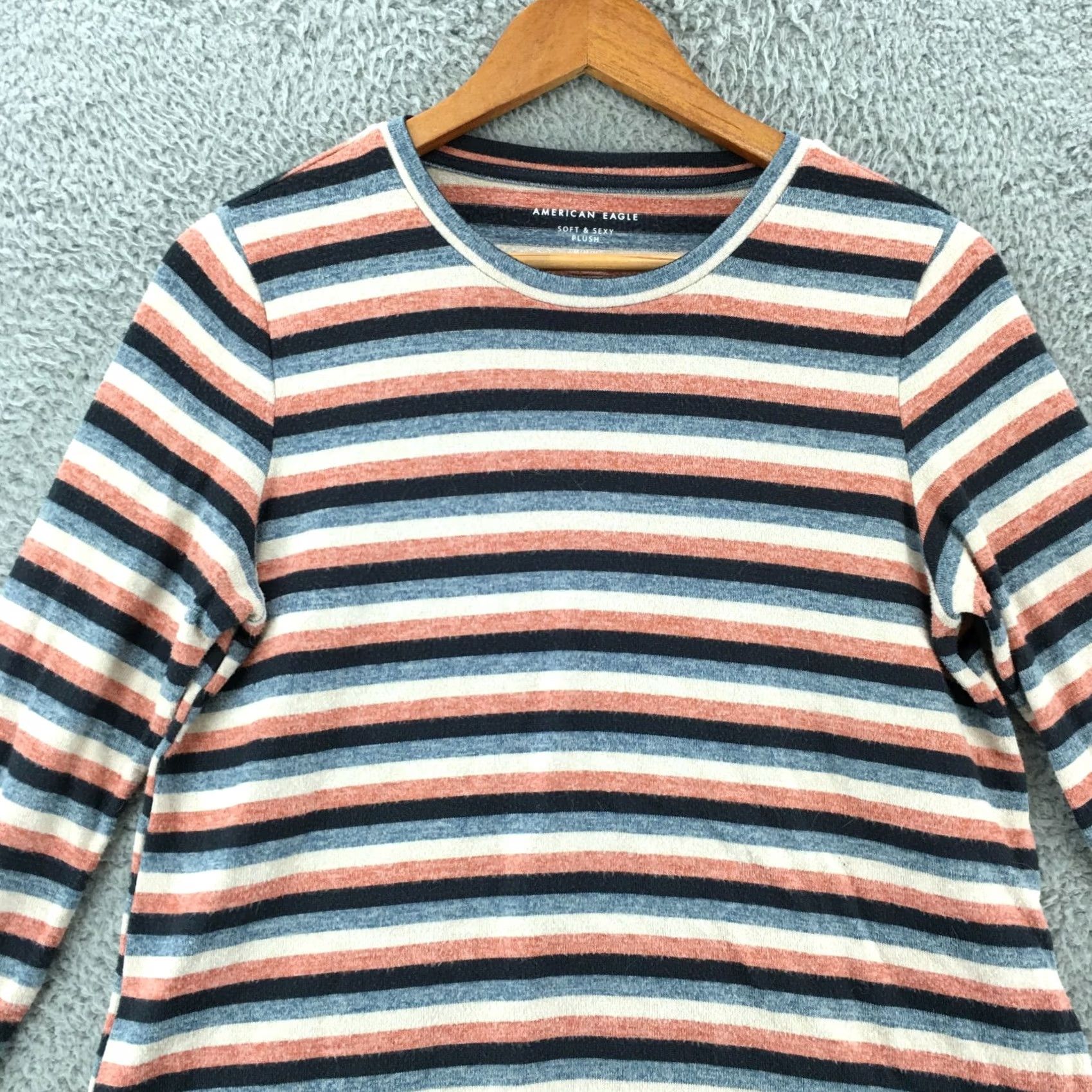 American Eagle Outfitters American Eagle Shirt Womens M Multicolor Striped Plush Pullover Sweatshirt Size M / US 6-8 / IT 42-44 - 2 Thumbnail