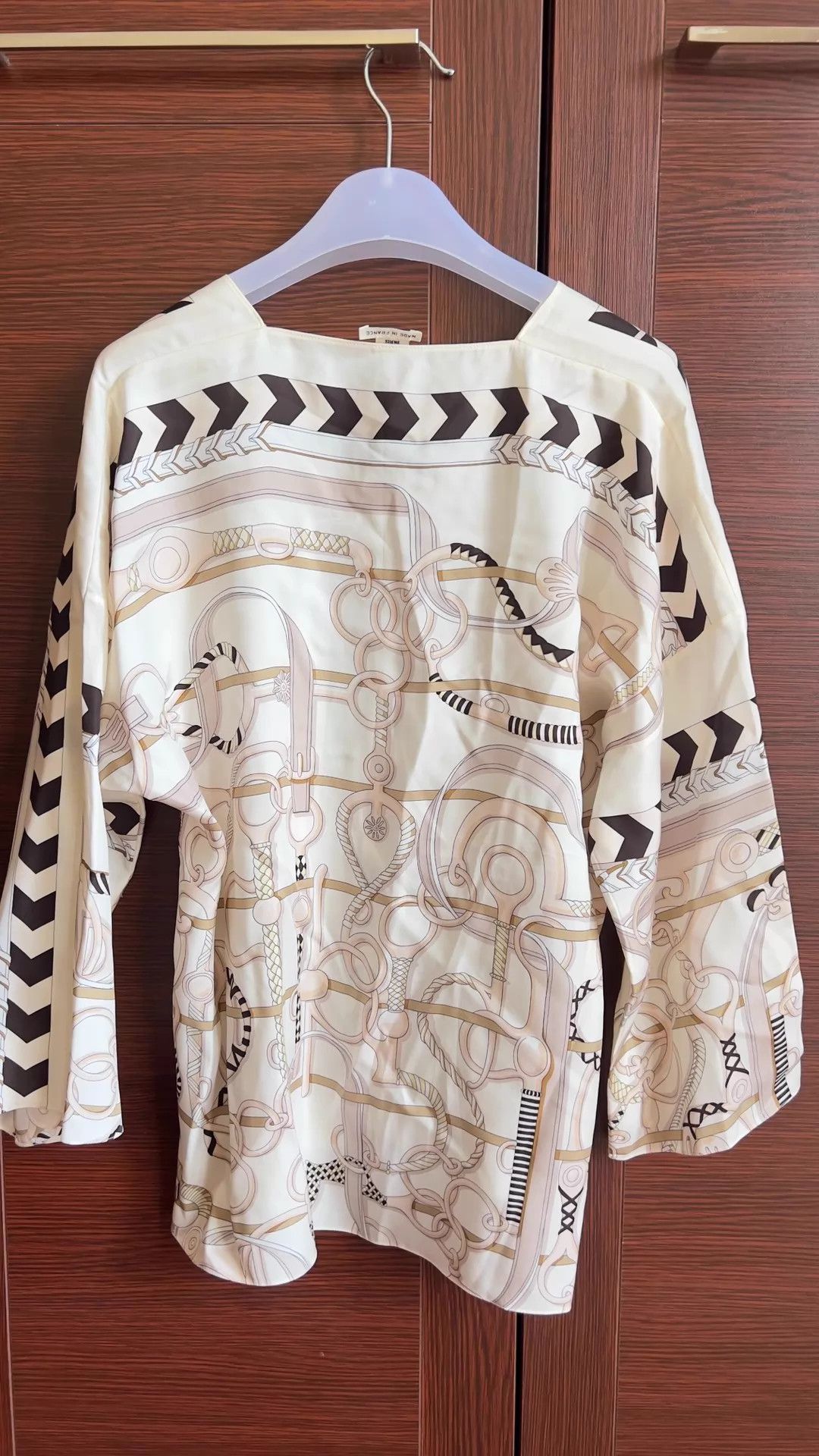 Hermes Hermès Silk T-shirt Pullover 34 Size XS / US 0-2 / IT 36-38 - 2 Thumbnail
