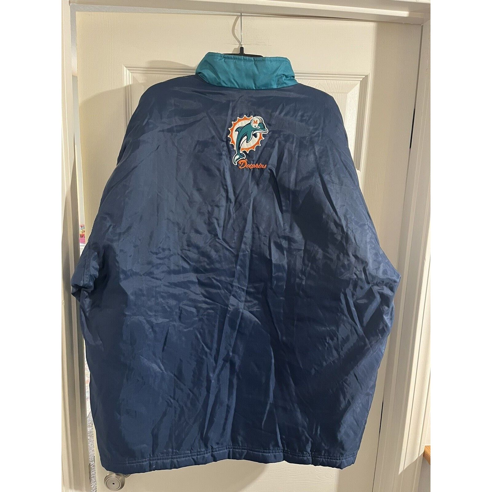 Pro Player Vintage Pro Player Miami Dolphins Puffer Coat Sz Large Size US L / EU 52-54 / 3 - 6 Thumbnail
