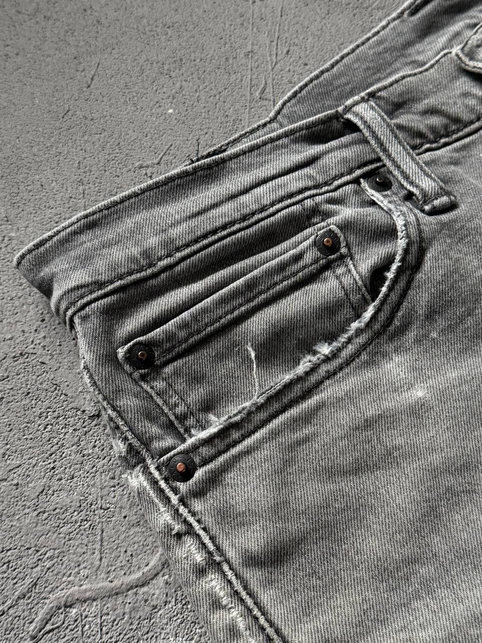 Levi's Levis 511 Distressed Denim Pants Size US 32 / EU 48 - 4 Thumbnail