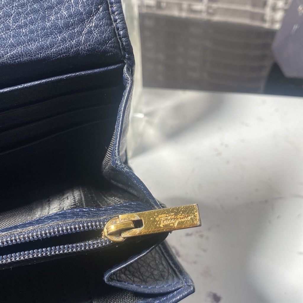 Salvatore Ferragamo Authentic 💙 Ferragamo Long Wallet Size ONE SIZE - 15 Thumbnail