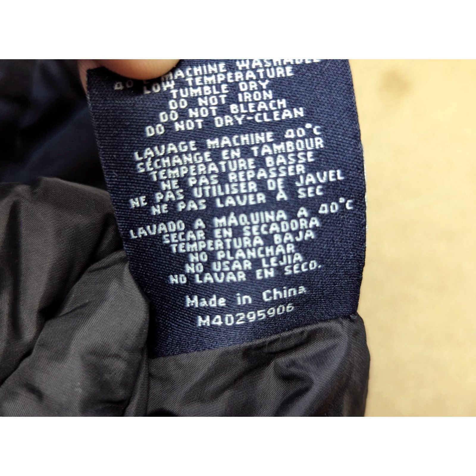 Hackett HACKETT Aston Martin Racing Mens Jacket L Full Zip Black Pockets Size US L / EU 52-54 / 3 - 7 Thumbnail