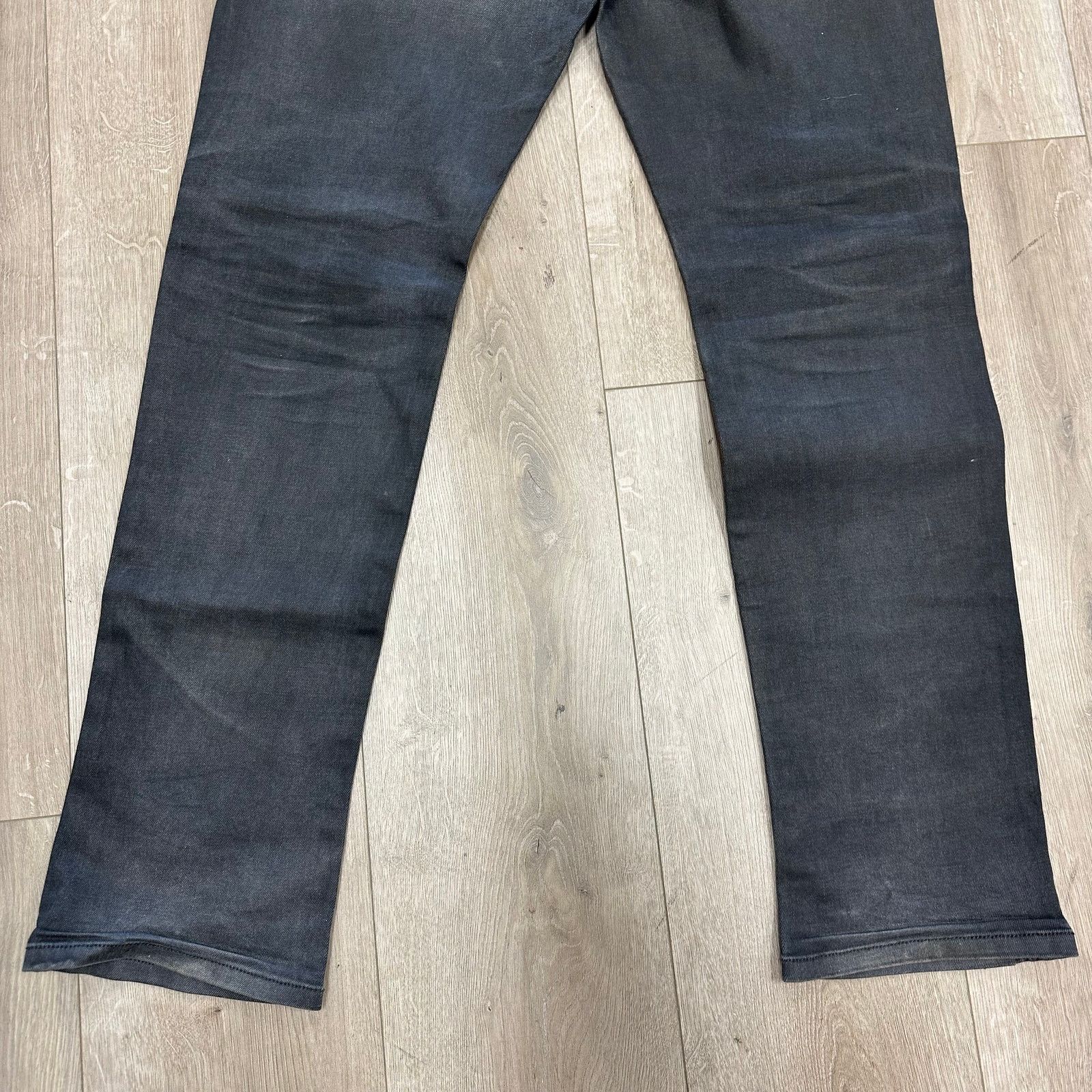Joe's Joe's The Brixton Straight Narrow Jeans Pants Size 33 Black Size US 33 - 9 Thumbnail