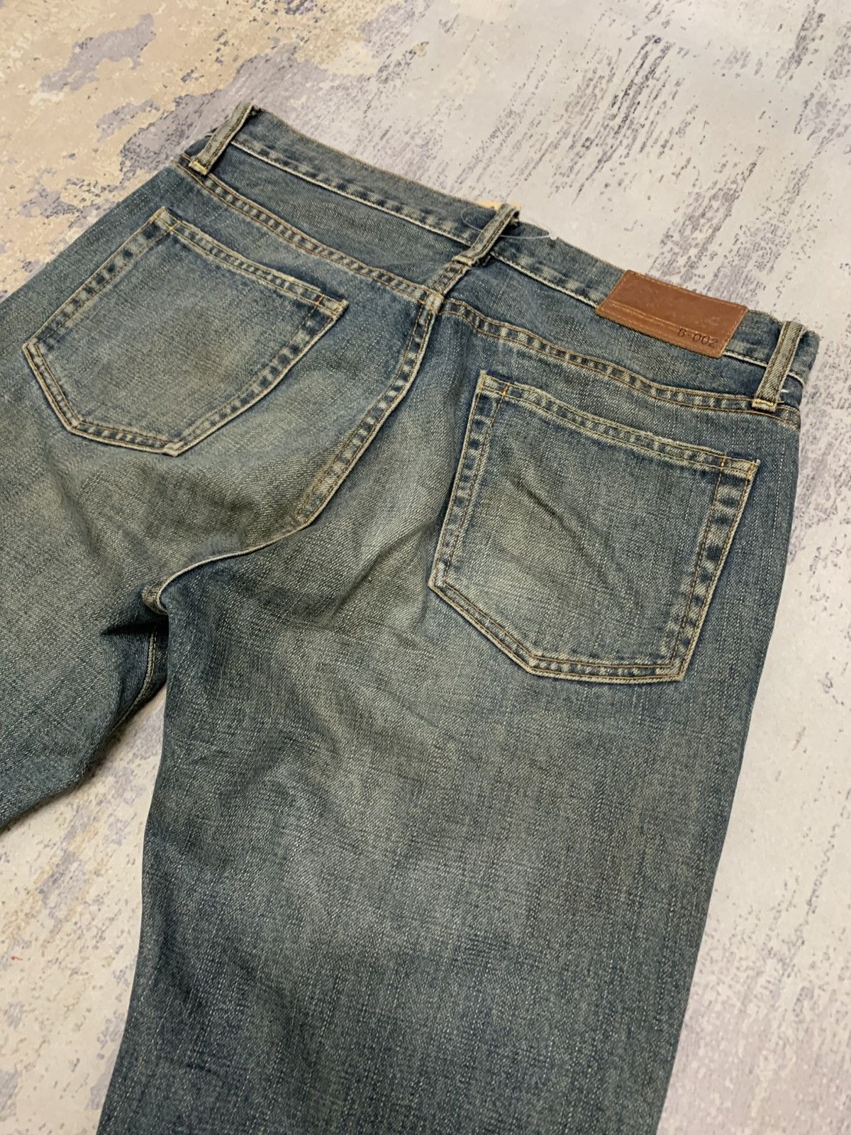 If Six Was Nine VTG JAPANESE UNIQLO MUD WASH STYLE FLARED JEANS Size US 32 / EU 48 - 11 Thumbnail