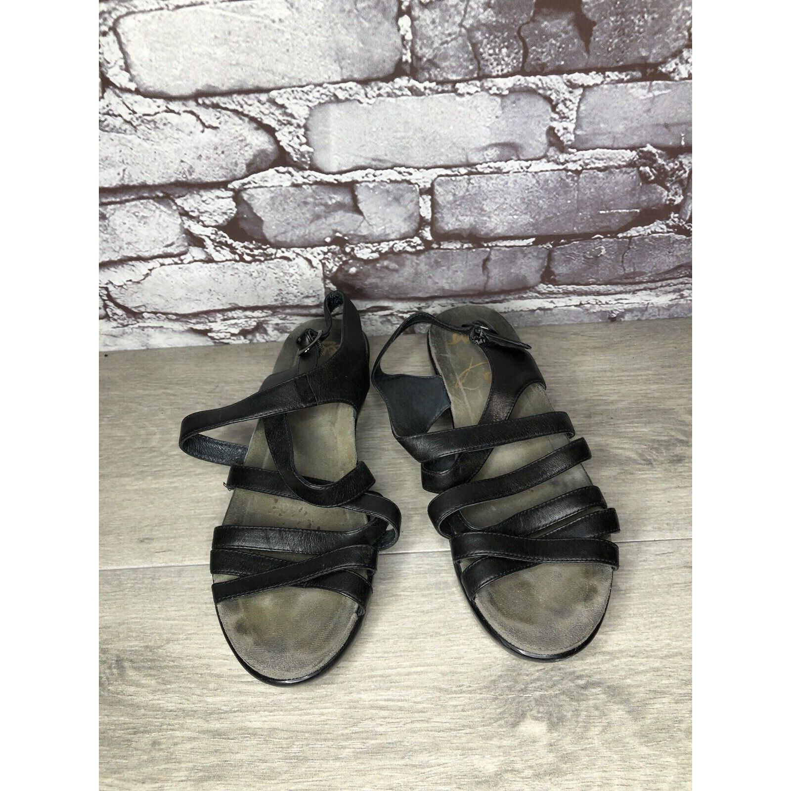 Other Dansko 2406020200 Black Leather Ankle Strap Heel Sandals Wom Size US 8 / IT 38 - 9 Thumbnail