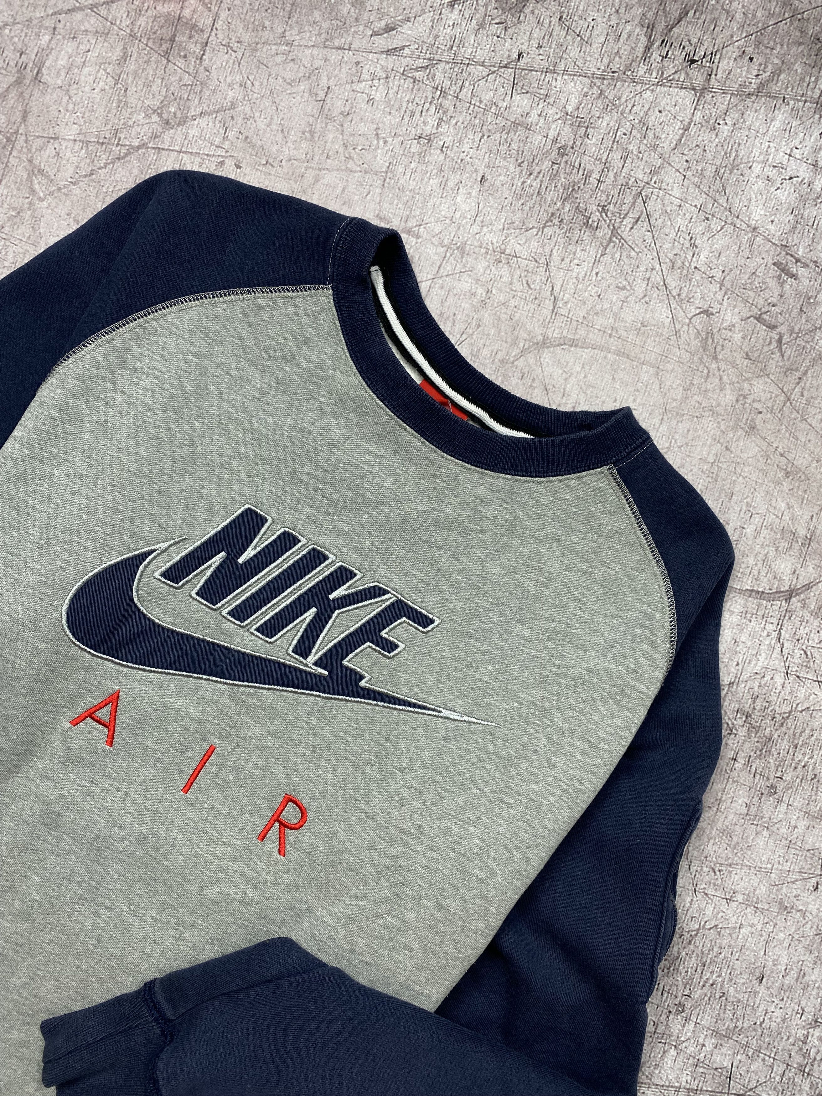 Nike × Vintage Nike Air Vintage Mens Big Logo Sweatshirt Size US L / EU 52-54 / 3 - 2 Thumbnail