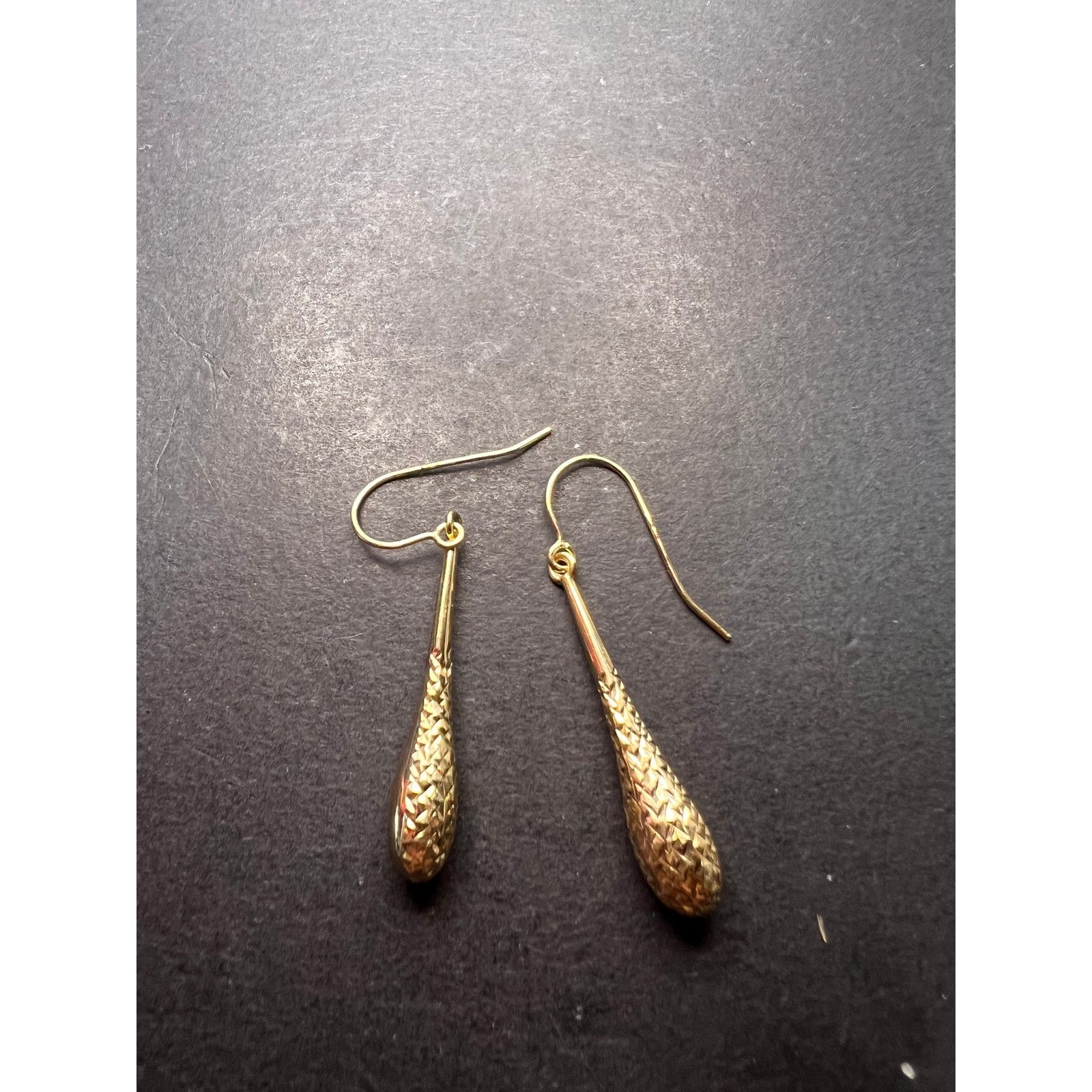 Other Turkish 10k yellow gold diamond cut teardrop earrings Size ONE SIZE - 6 Thumbnail
