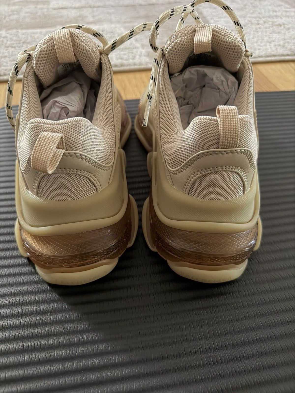 Balenciaga Triple S Beige Size US 8 / IT 38 - 7 Thumbnail