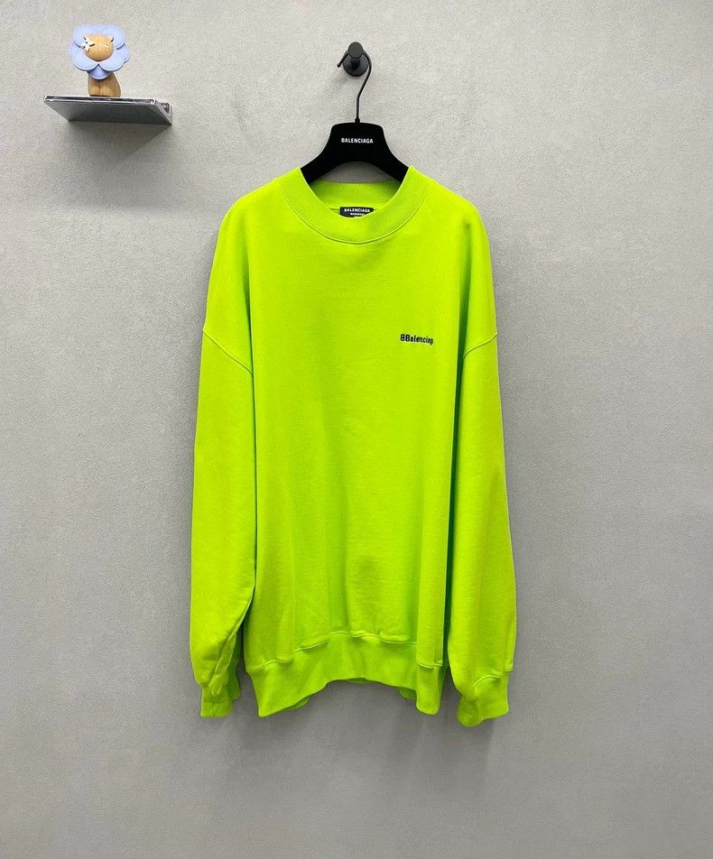 Balenciaga Balenciaga Apple green sweater Size US S / EU 44-46 / 1 - 1 Thumbnail