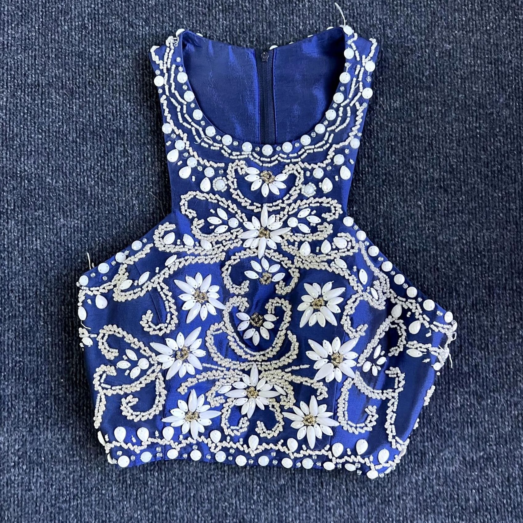 Vintage VINTAGE Embellished Crop Shirt Womens Small Blue Beaded Floral Formal Halter Top Size XS / US 0-2 / IT 36-38 - 2 Thumbnail